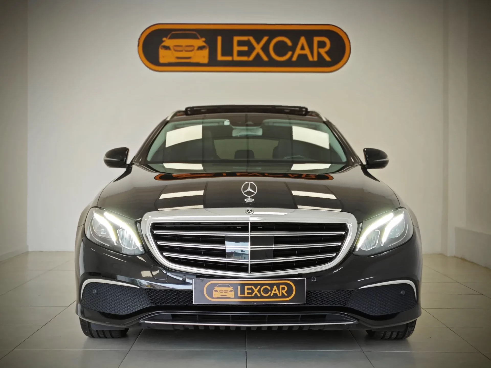 Mercedes-Benz E 220 26