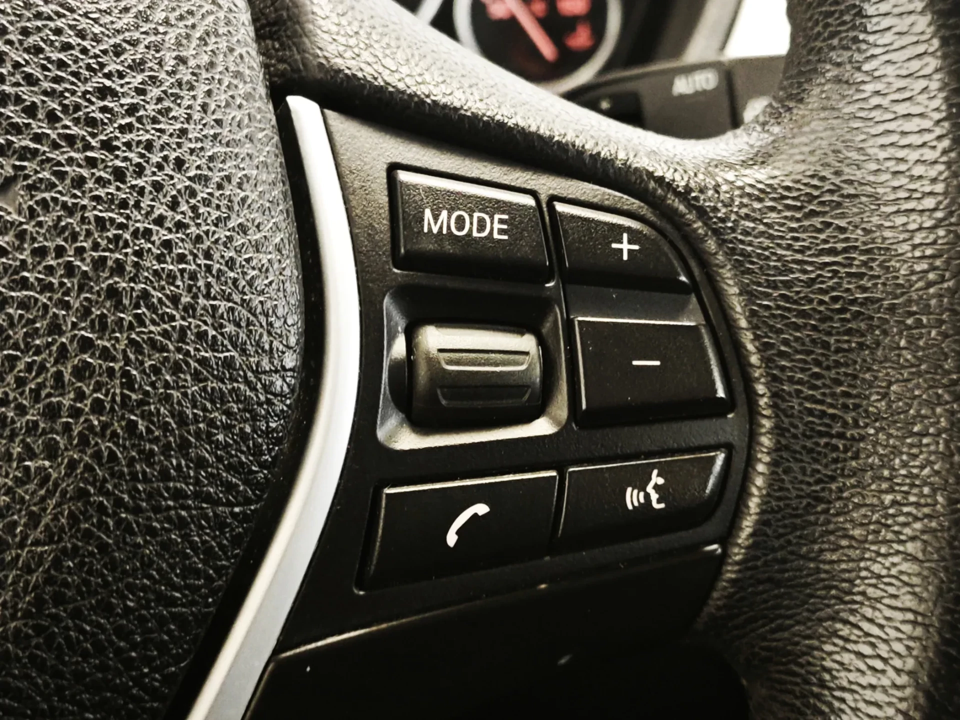 BMW 318 d Touring Line Luxury 38