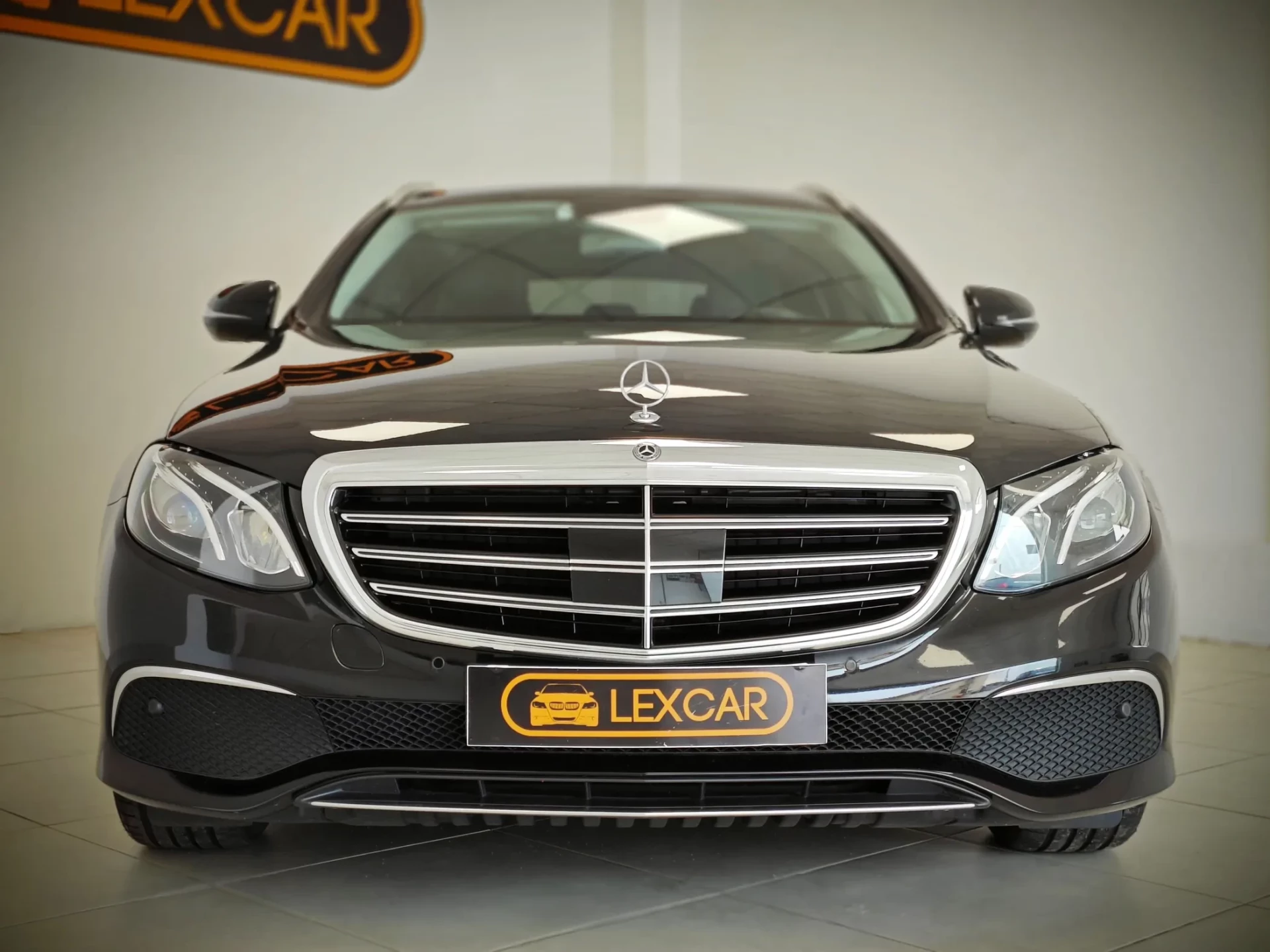 Mercedes-Benz E 220 16