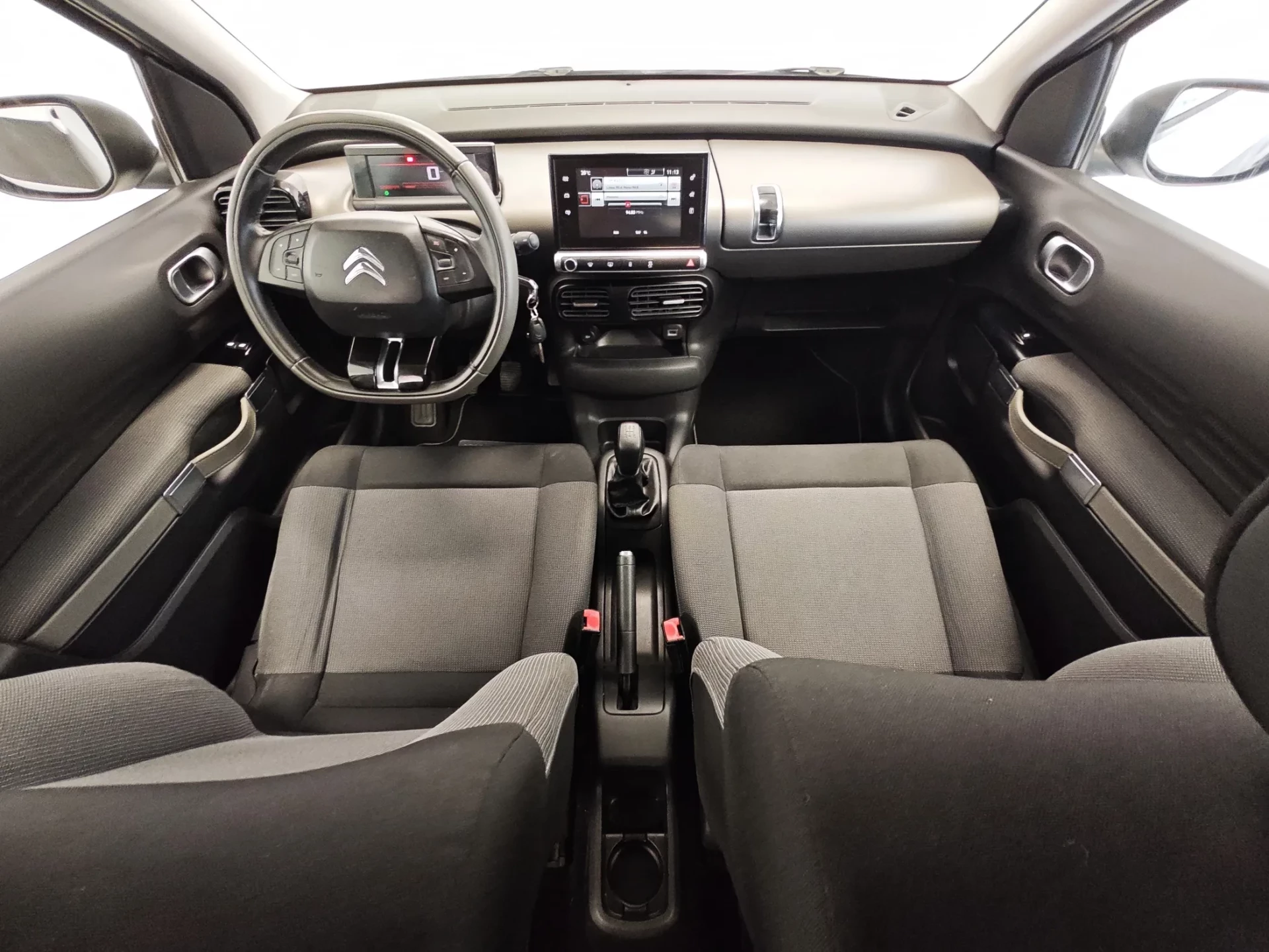 Citroën C4 Cactus 1.2 PureTech Shine 22