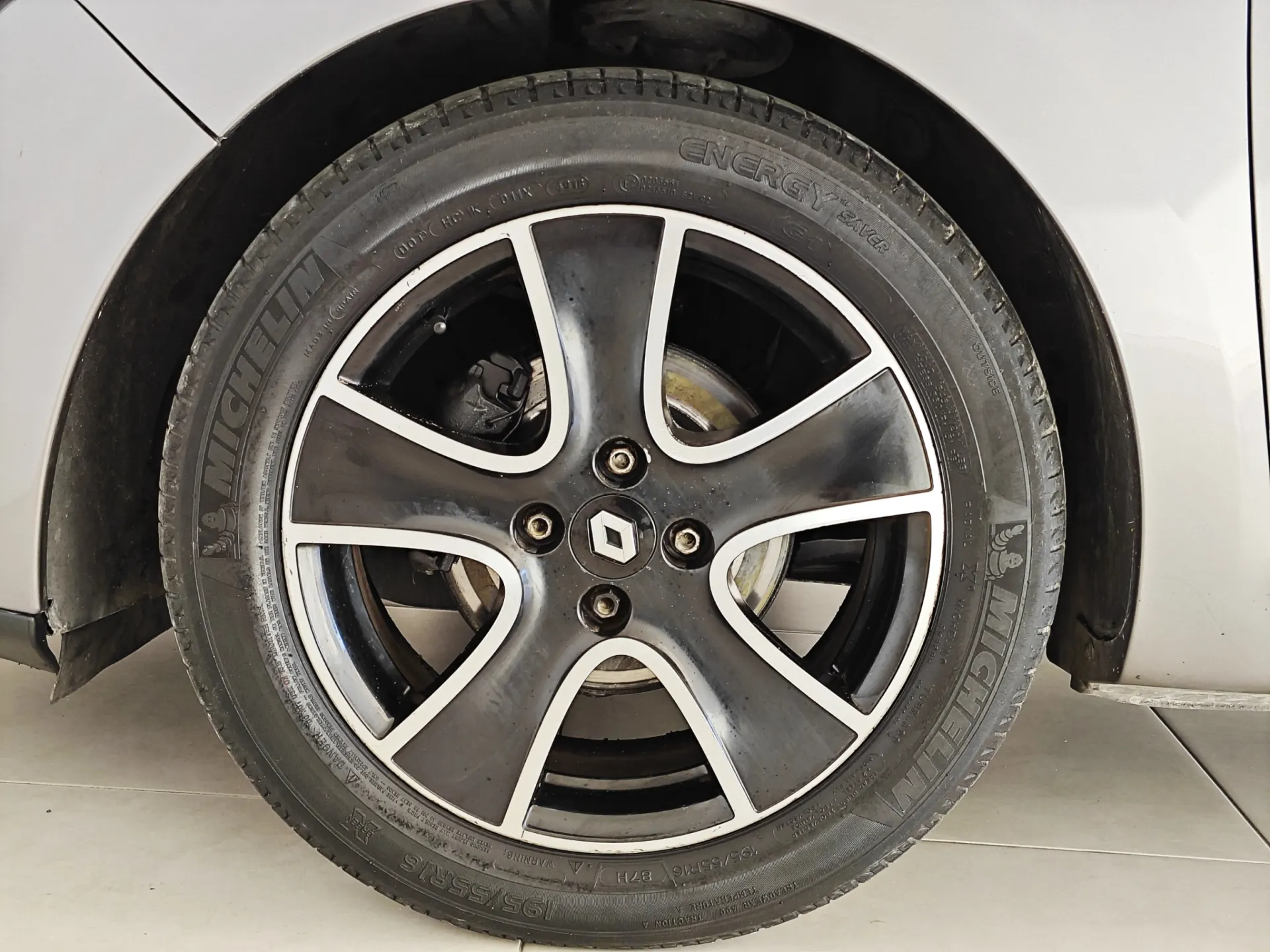 Renault Clio 1.5 dCi Limited 14