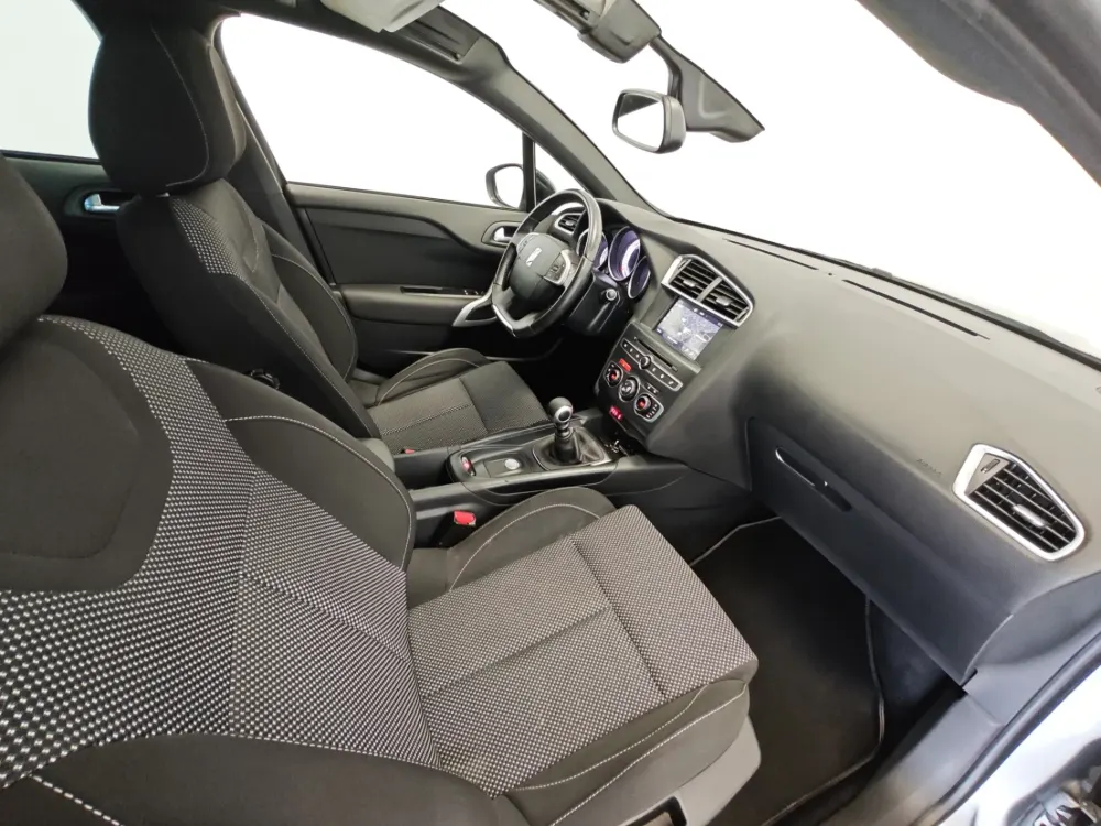 Citroën DS4 Crossback PureTech 130 S&S 30