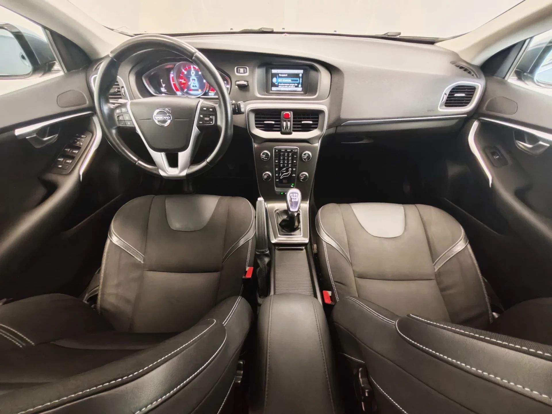 Volvo V40 1.6 D2 Momentum 20