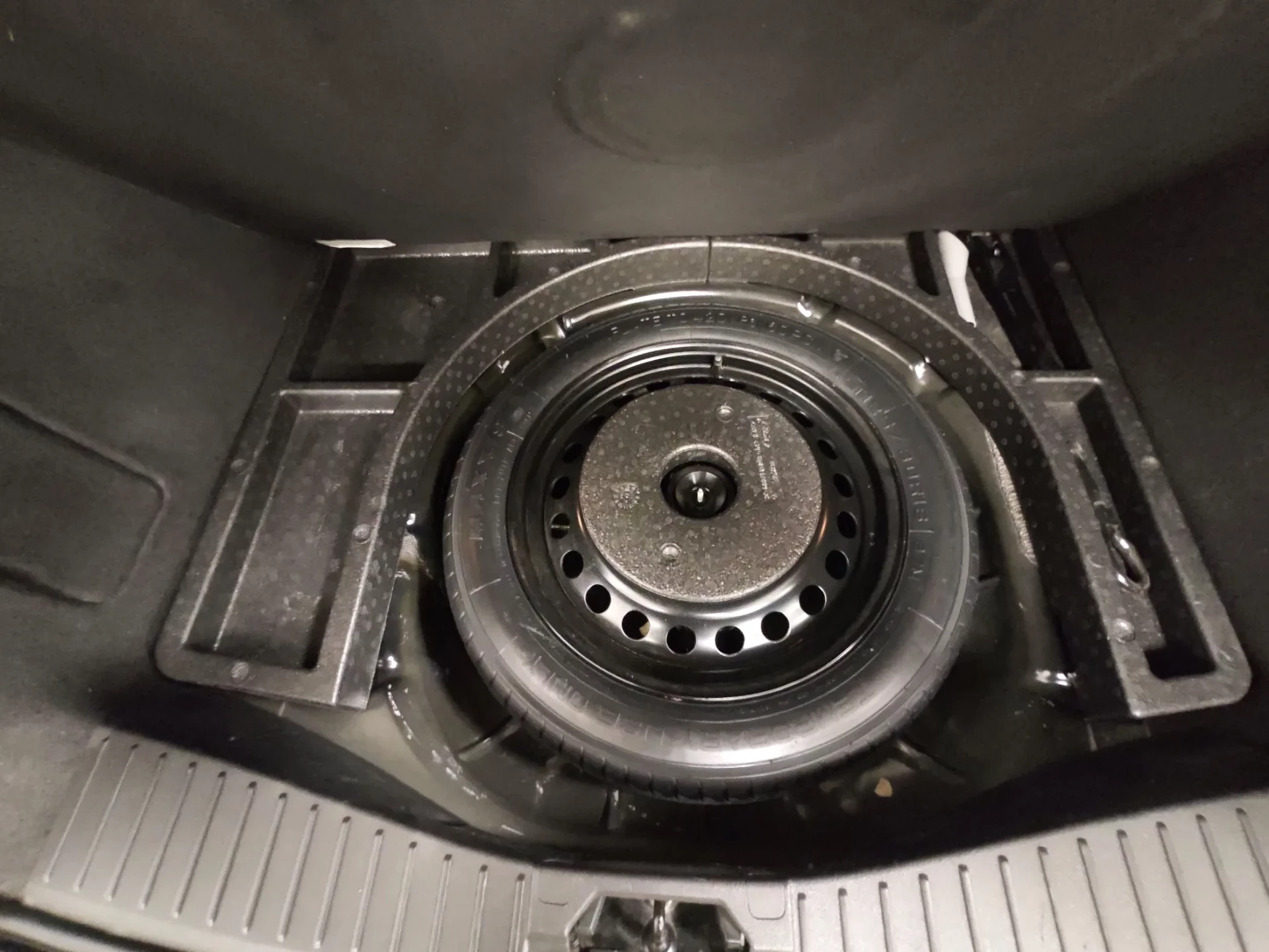 Ford C-Max 1.5 TDCi S&S Trend 29