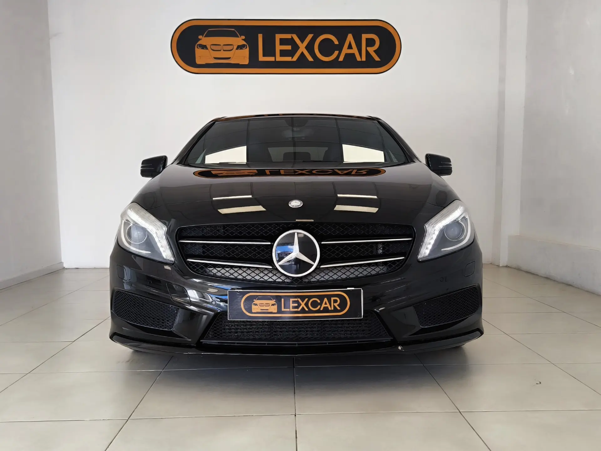Mercedes-Benz A 180 (BlueEFFICIENCY) AMG Sport 3