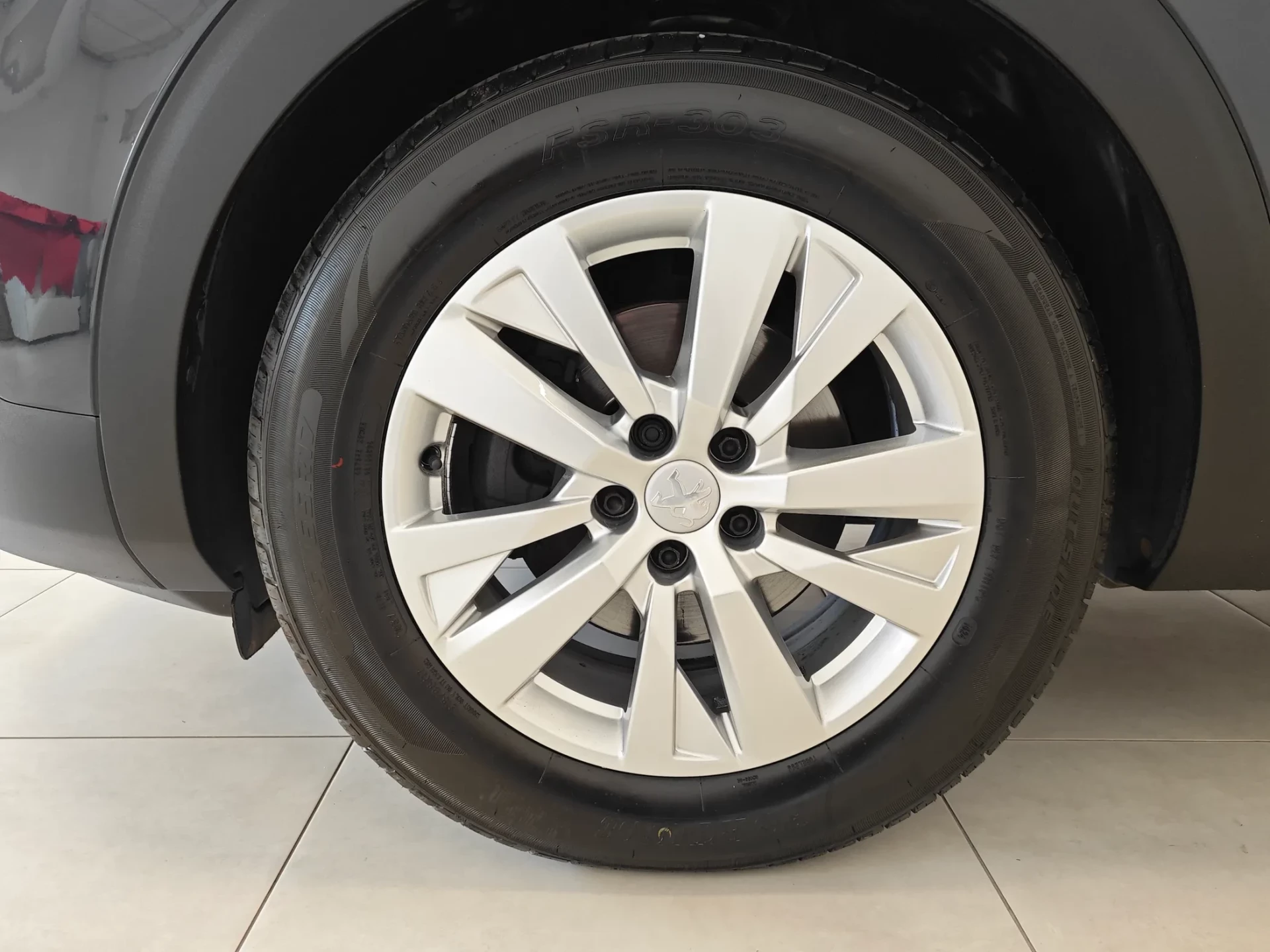 Peugeot 3008 BlueHDi 130 Stop & Start Active Pack 4