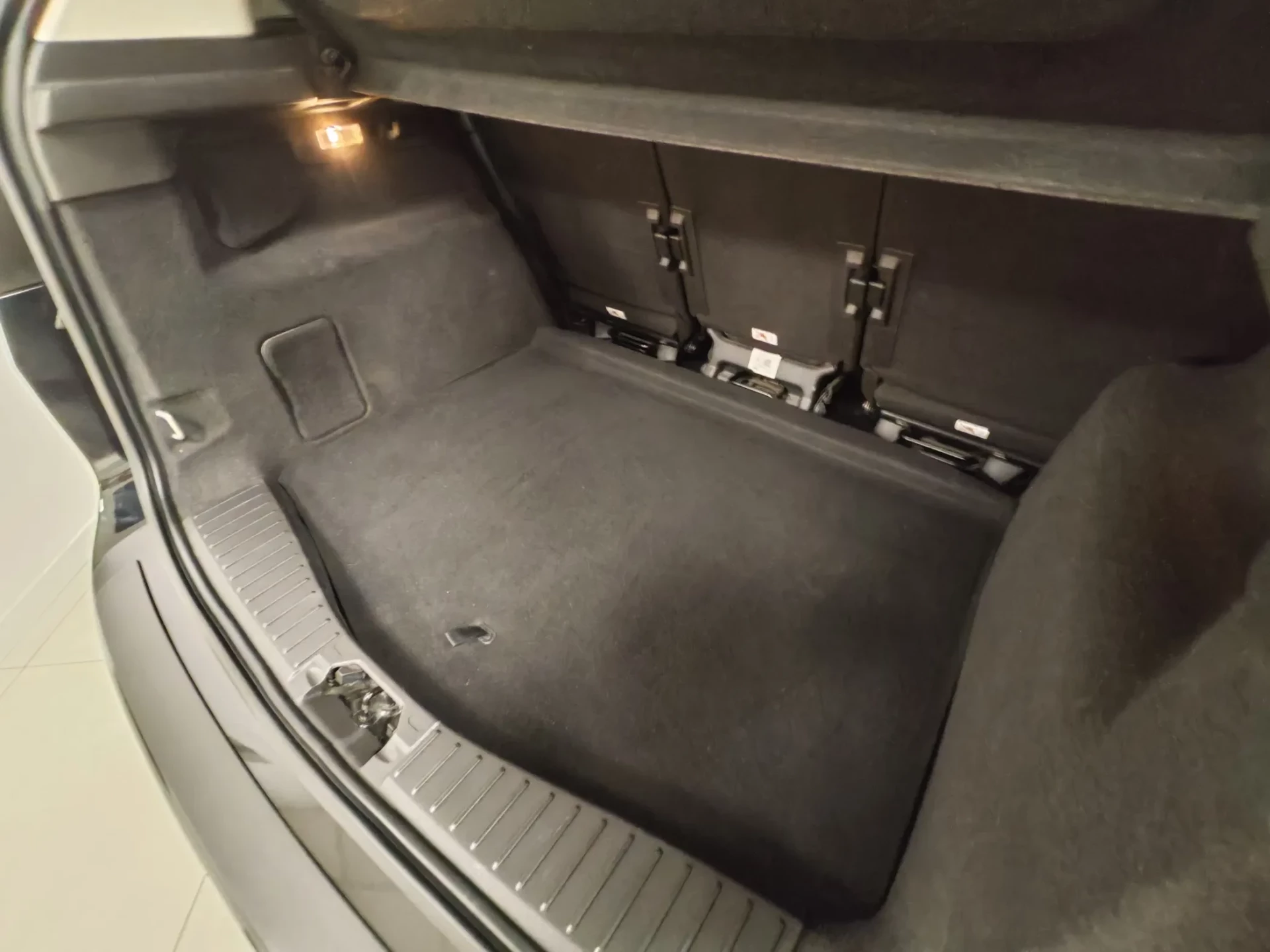 Ford C-Max 1.5 TDCi S&S Trend 28