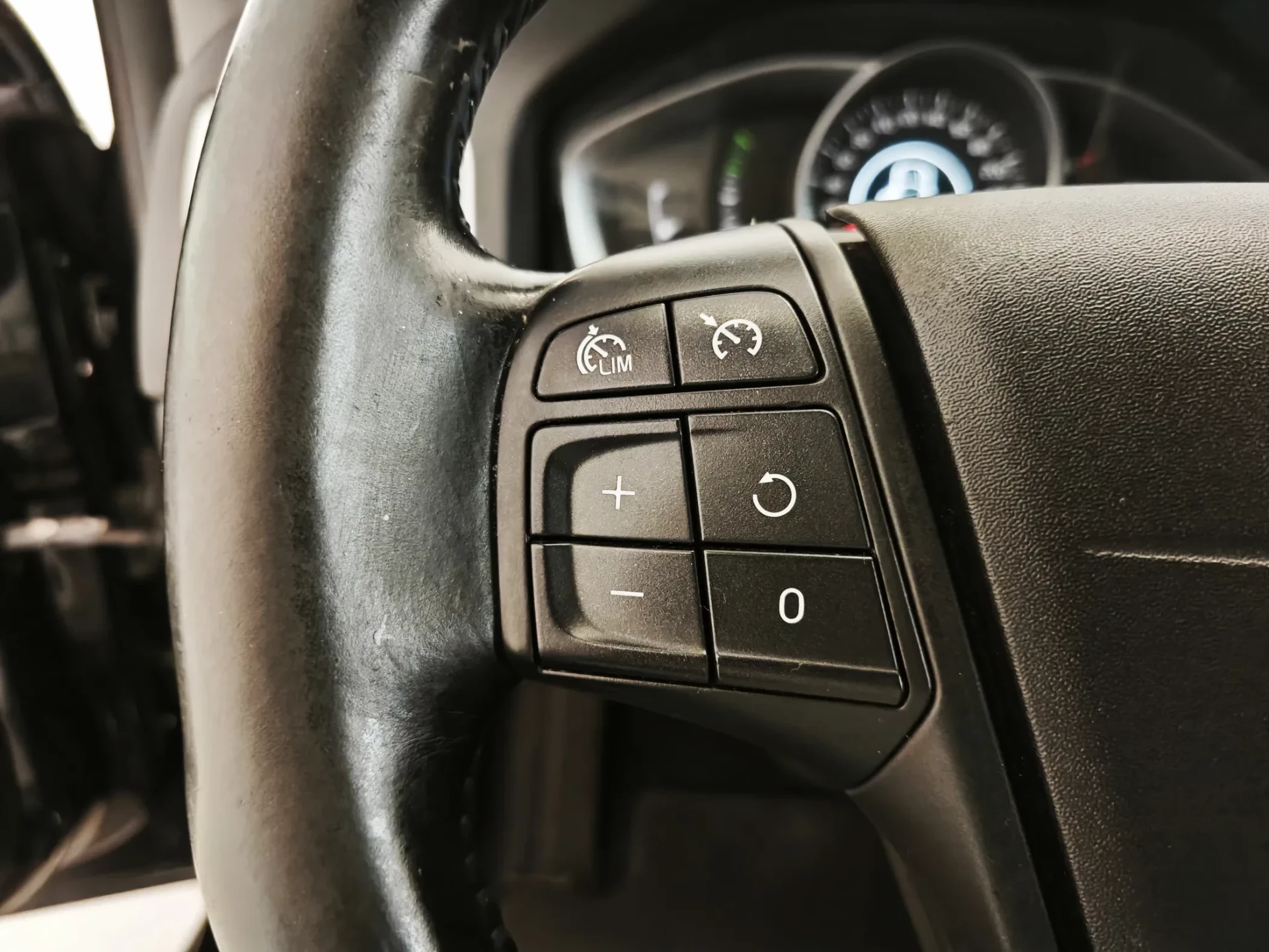 Volvo V60 D2 Geartronic Powershift Edition 25