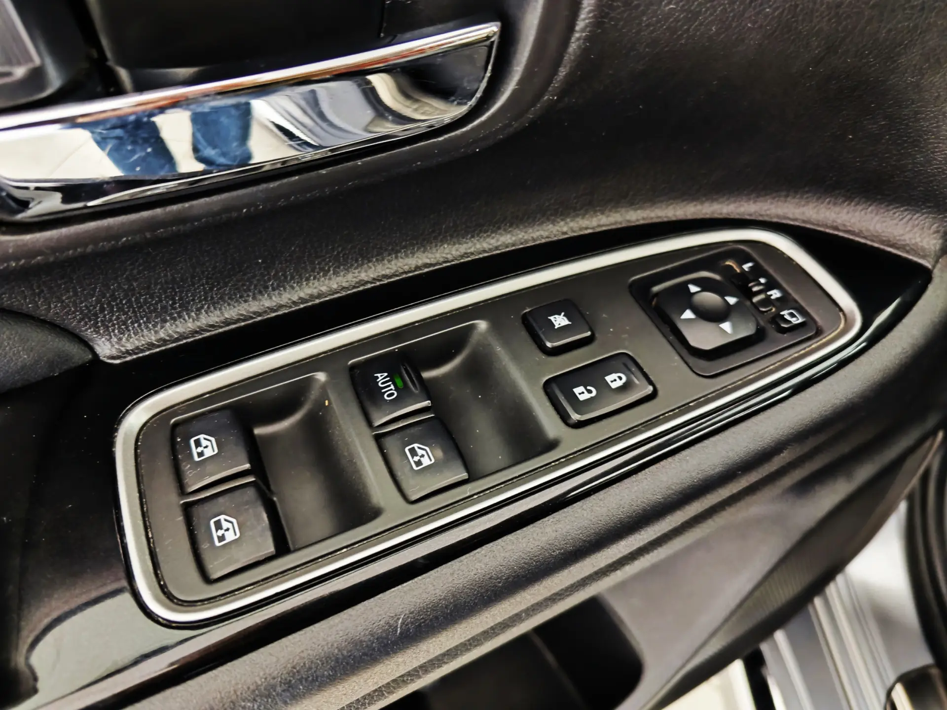 Mitsubishi Outlander 2.0 PHEV Instyle 30