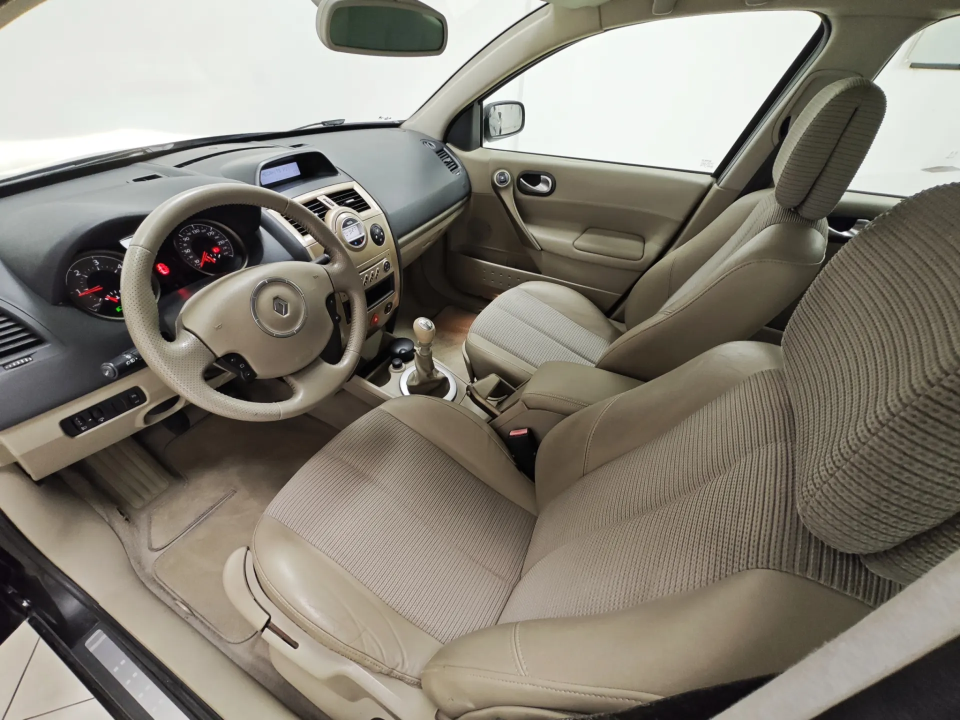 Renault Mégane Break 1.5 dCi Dynamique Luxe 21