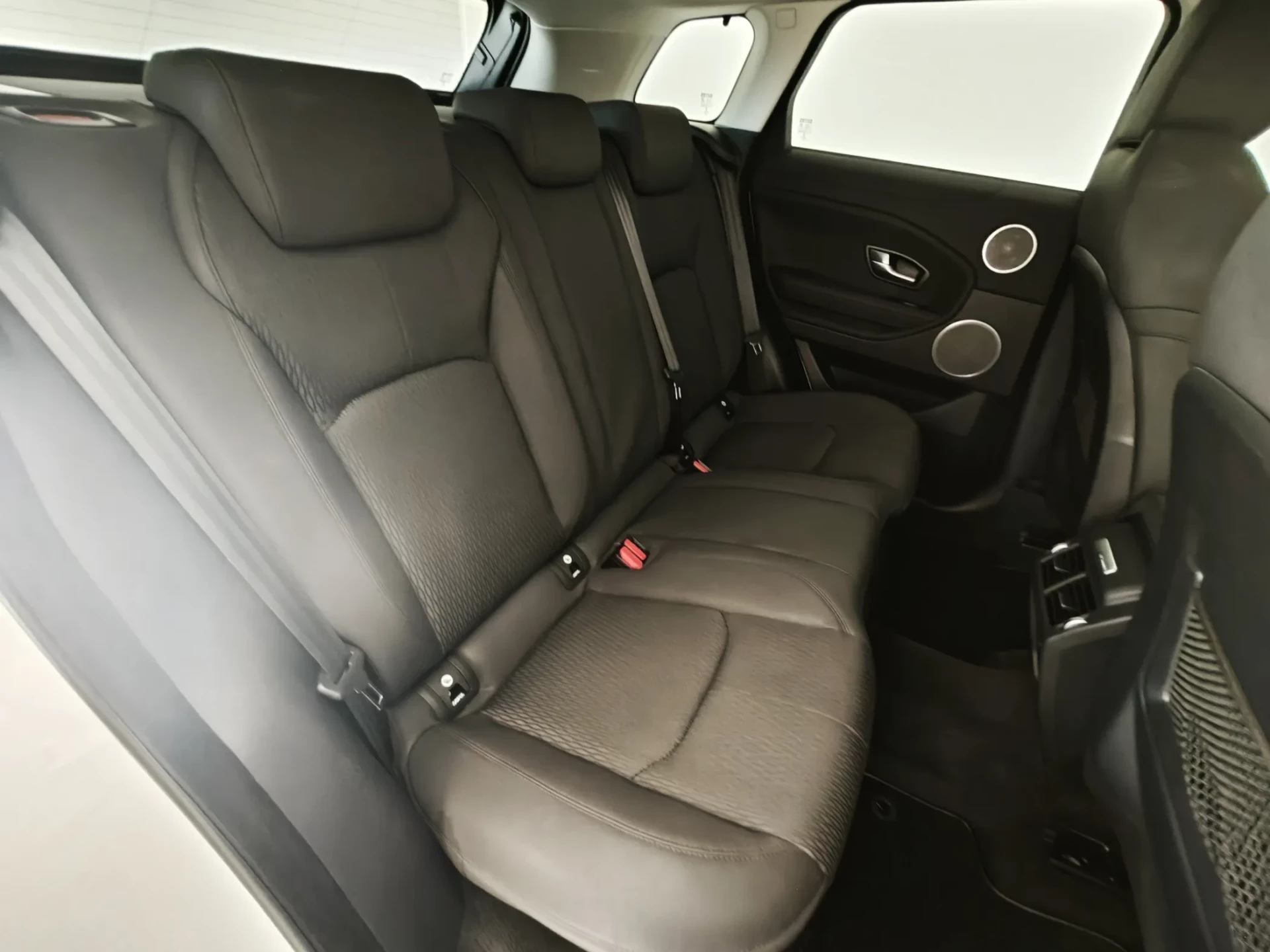 Land Rover Range Rover Evoque TD4 SE Dynamic 44