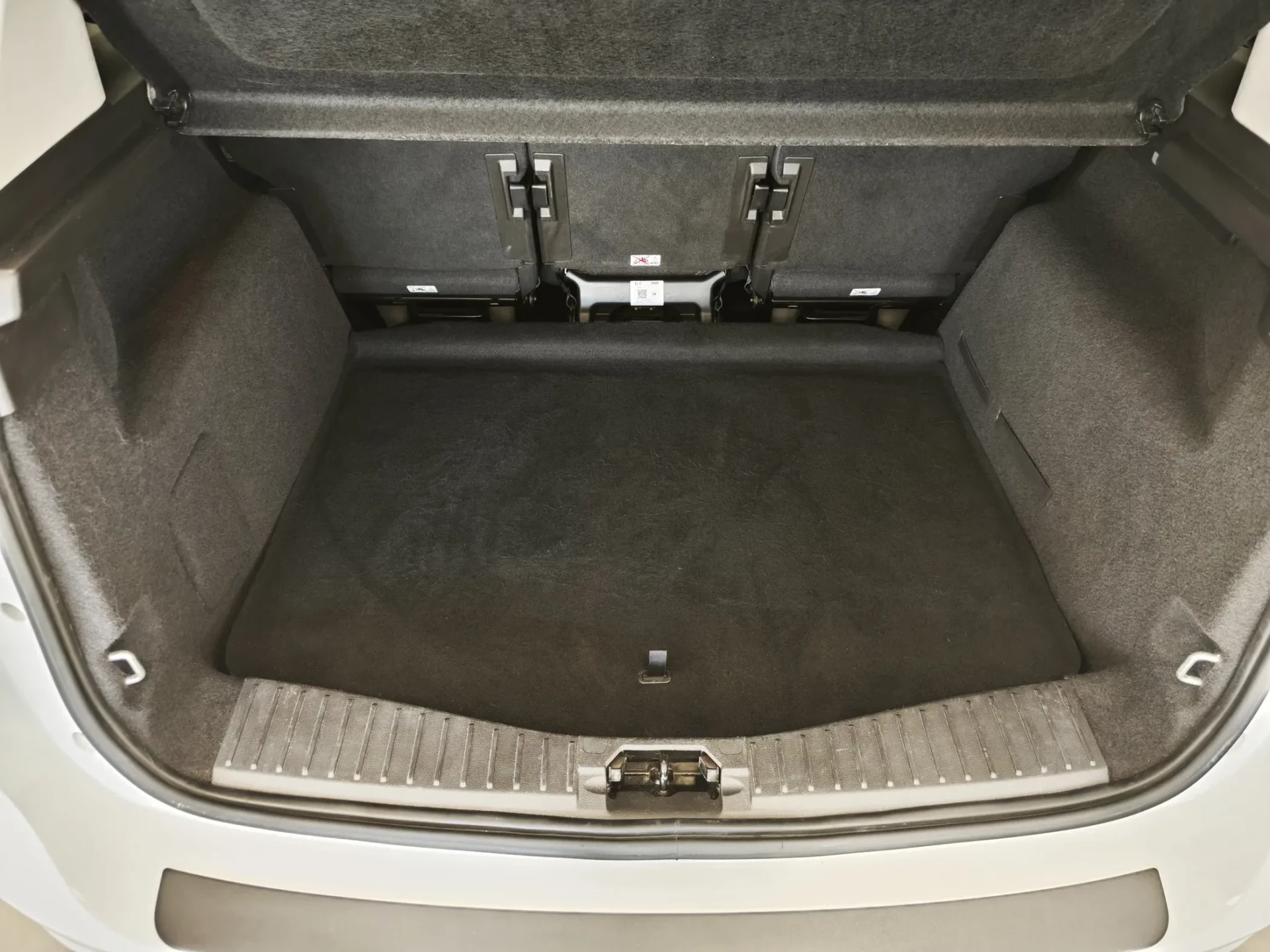 Ford C-Max 1.0 Ecoboost S&S Titanium 9