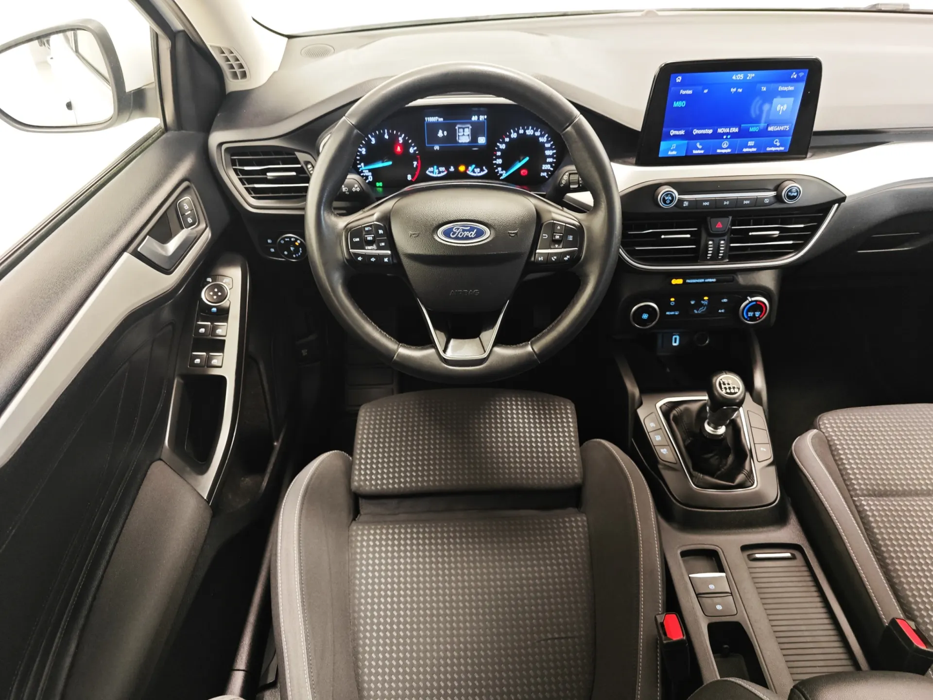 Ford Focus SW 1.0 EcoBoost MHEV Connected 26