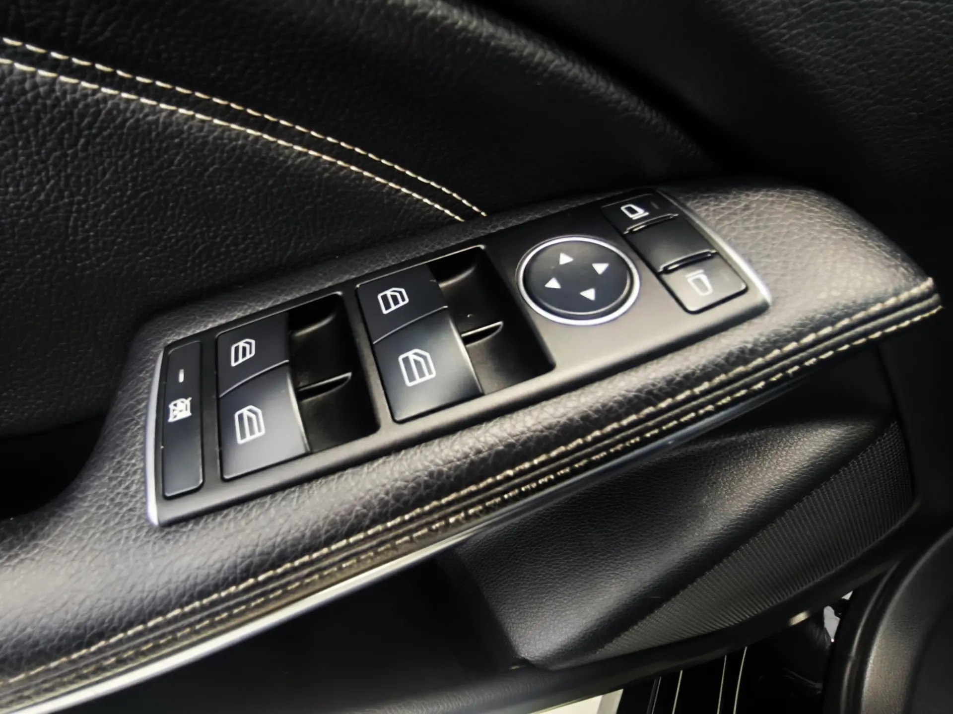 Mercedes-Benz A 180 CDI (BlueEFFICIENCY) AMG 54