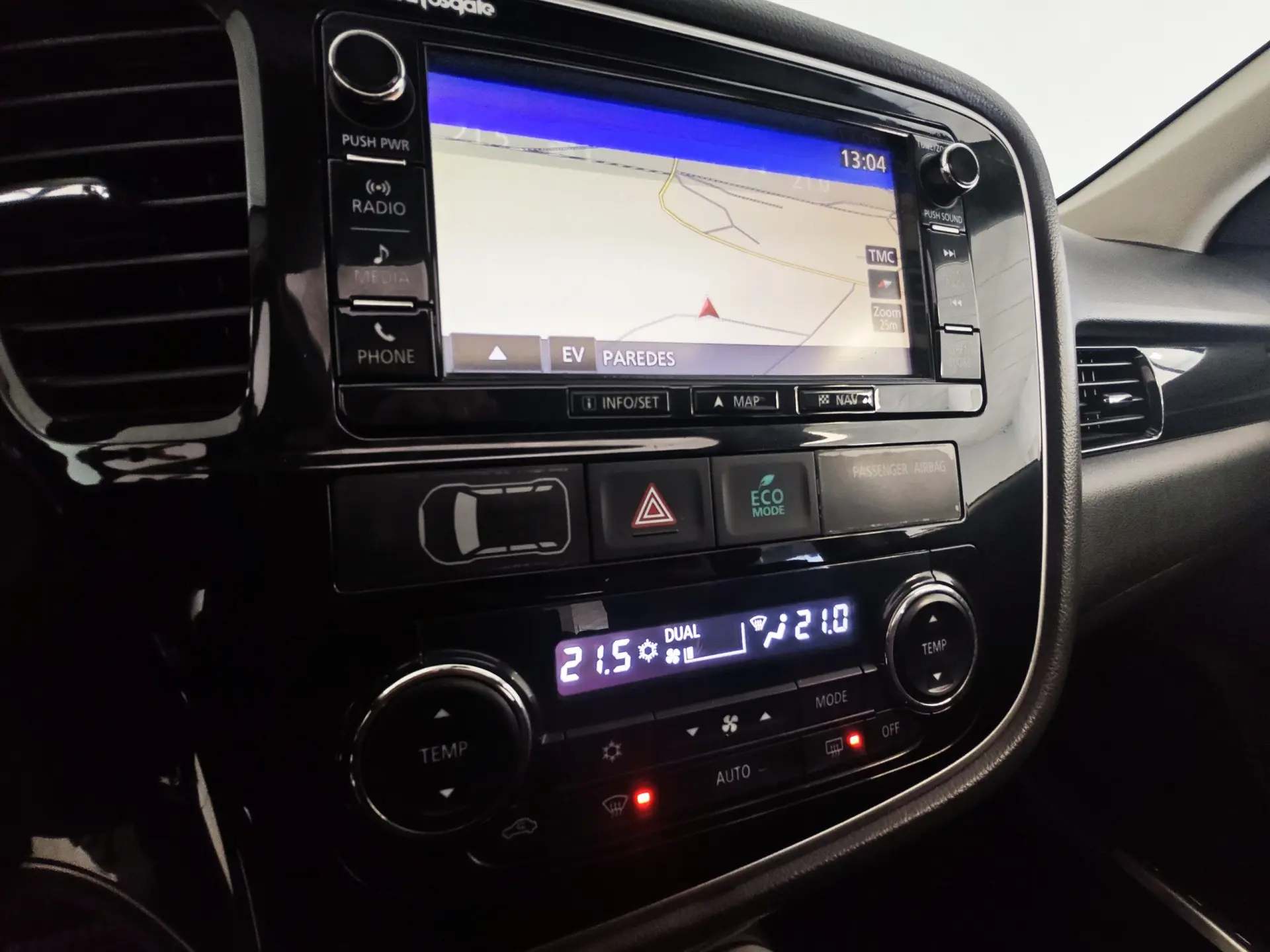 Mitsubishi Outlander 2.0 PHEV Instyle 41