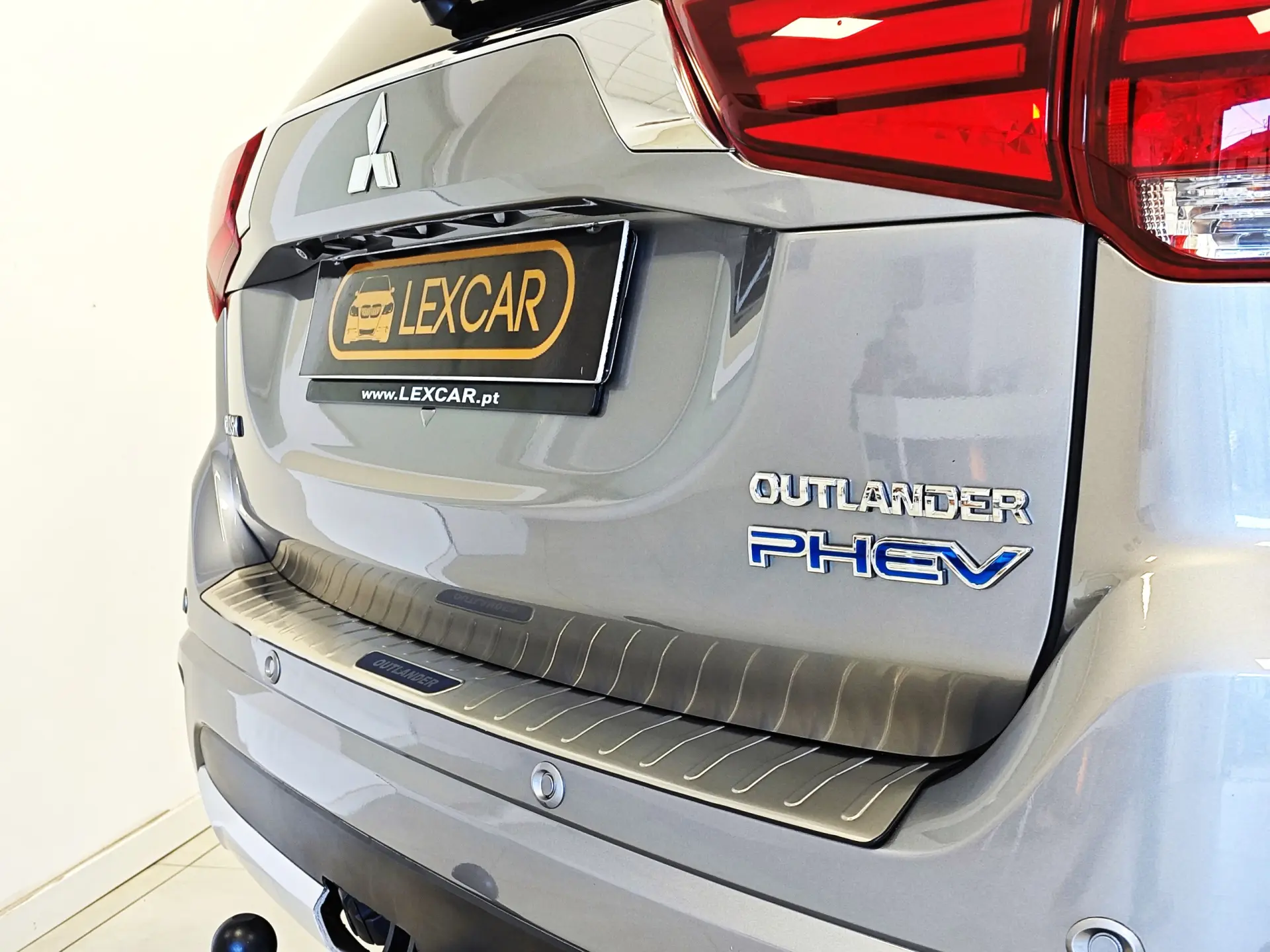 Mitsubishi Outlander 2.0 PHEV Instyle 20