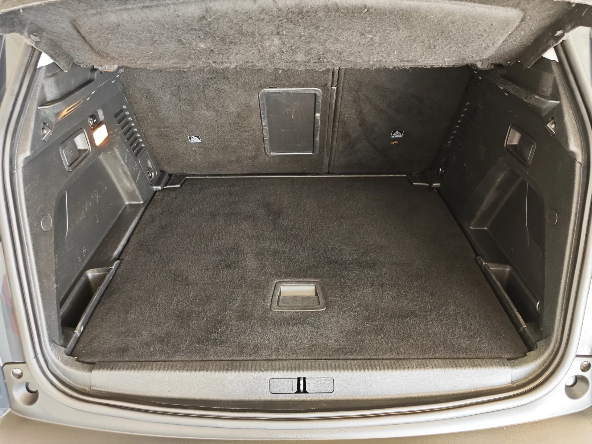 Peugeot 3008 BlueHDi 130 Stop & Start Active Pack 9