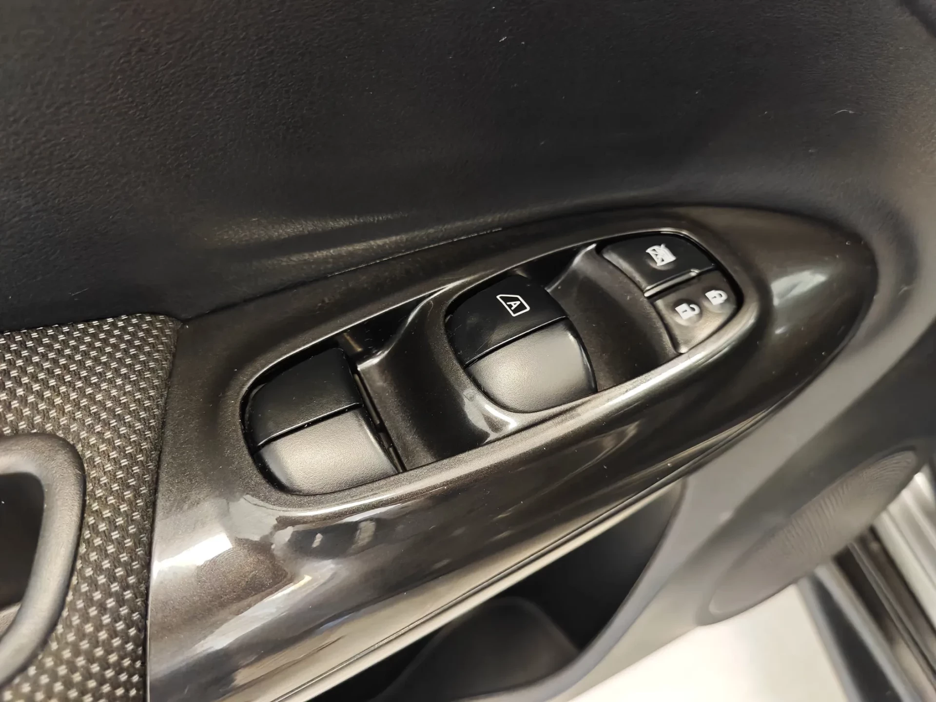 Nissan Juke 1.2 DIG-T Tekna S 27