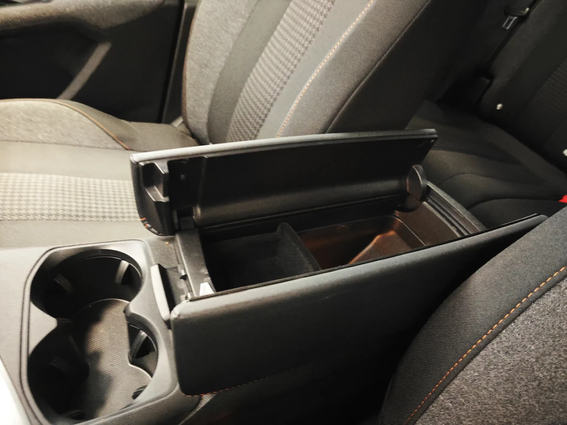 Peugeot 3008 BlueHDi 130 Stop & Start Active Pack 33