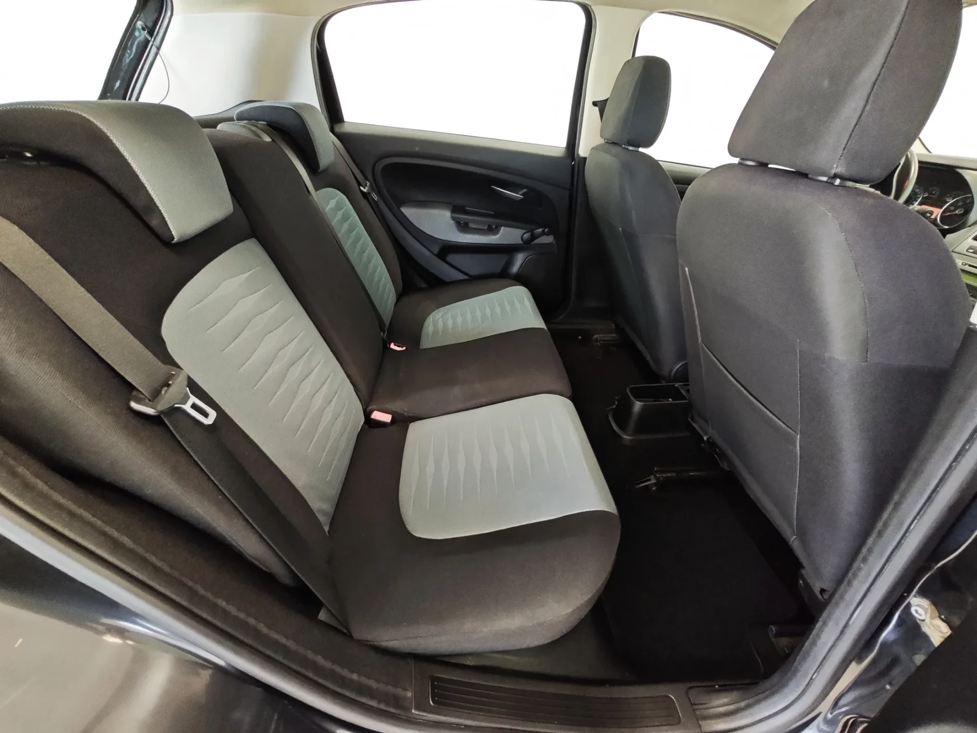 Fiat Grande Punto 1.3 M-Jet Dynamic 37