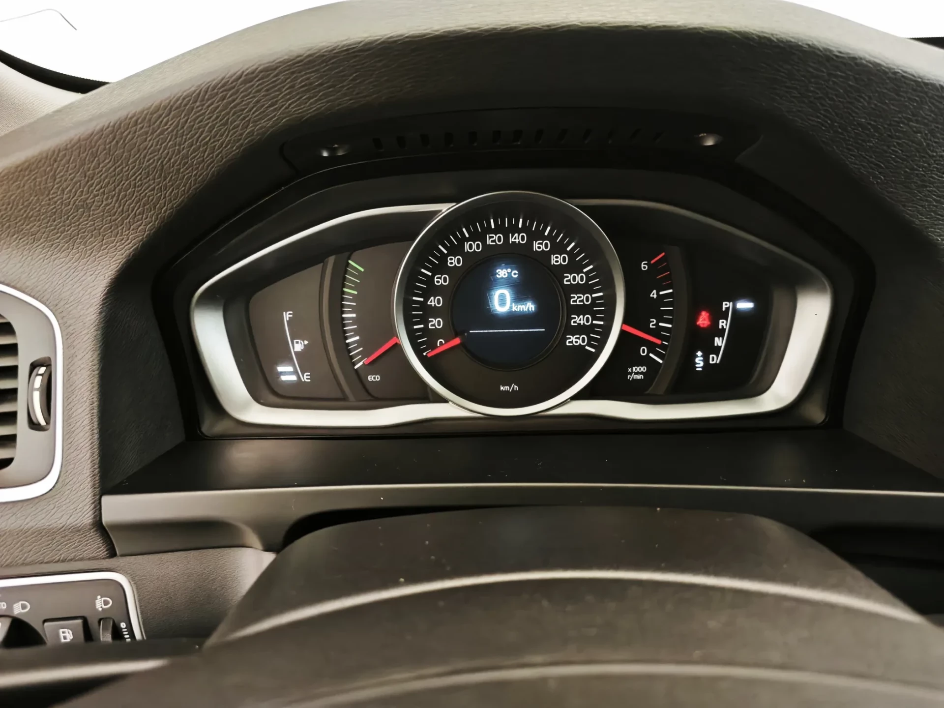 Volvo V60 D2 Geartronic Powershift Edition 27