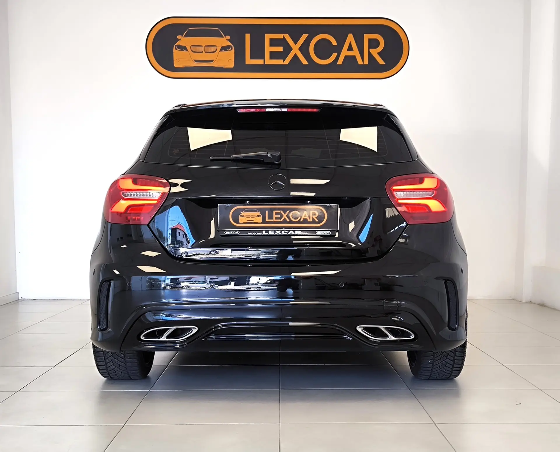 Mercedes-Benz A 180 CDI (BlueEFFICIENCY) AMG 4