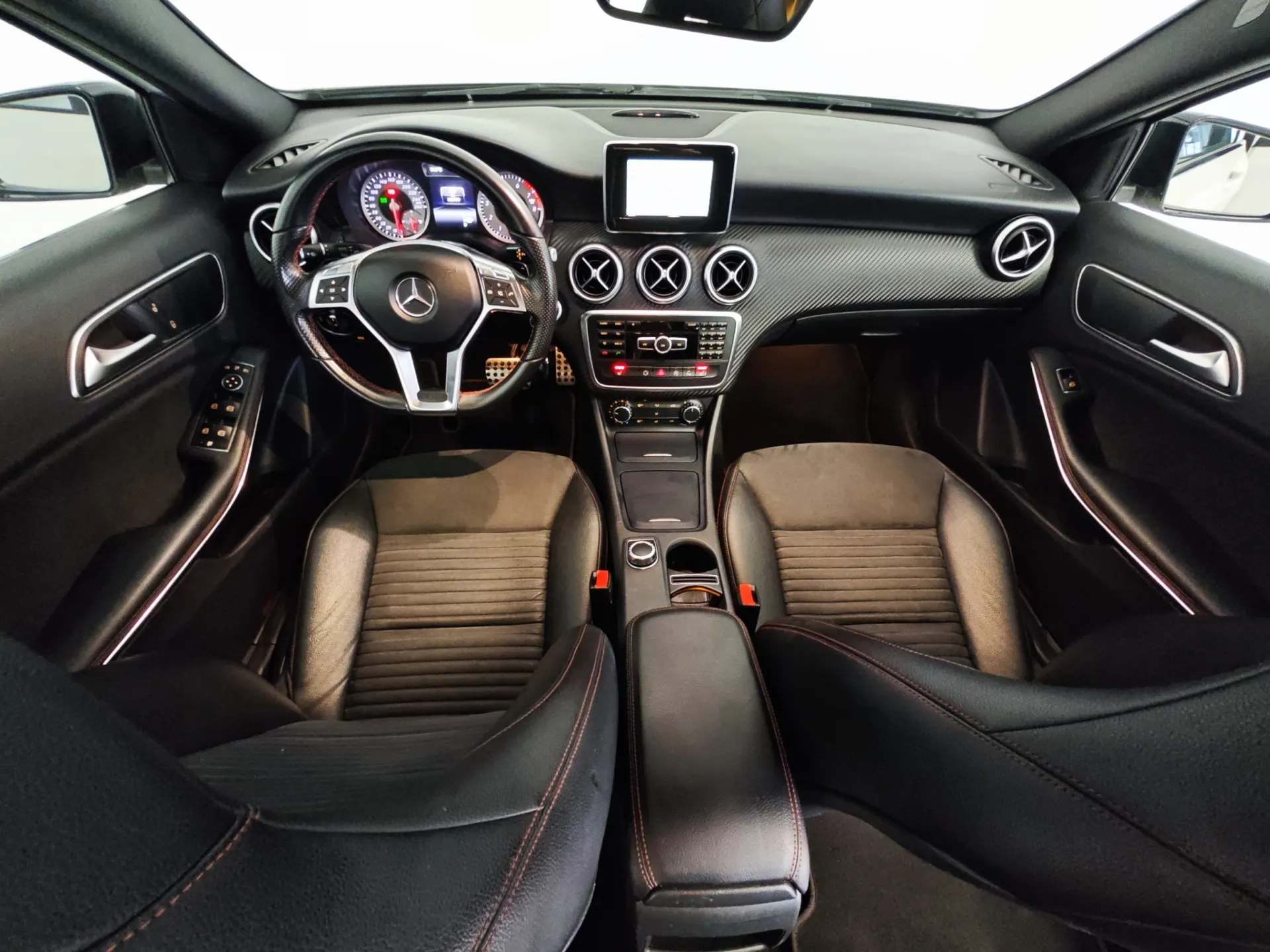 Mercedes-Benz A 180 Autotronic 21