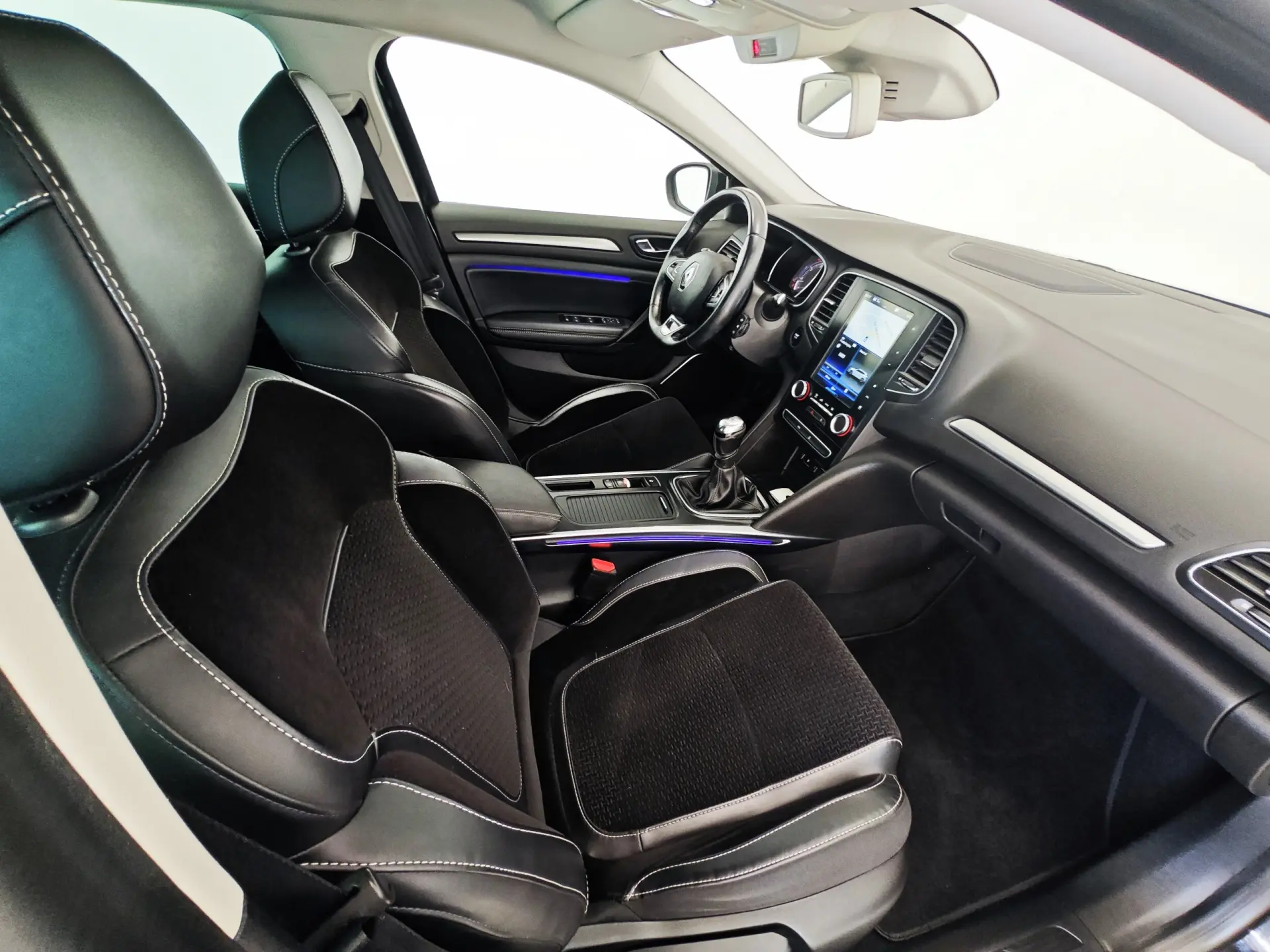 Renault Mégane ENERGY TCe 130 INTENS 40