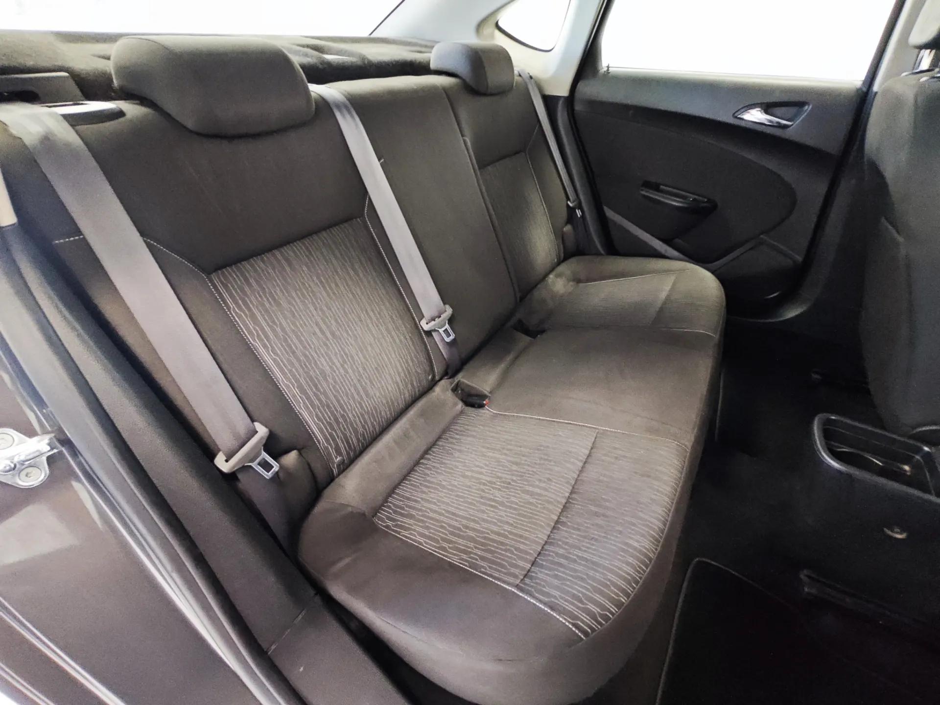 Opel Astra 1.3 CDTi Executive 8