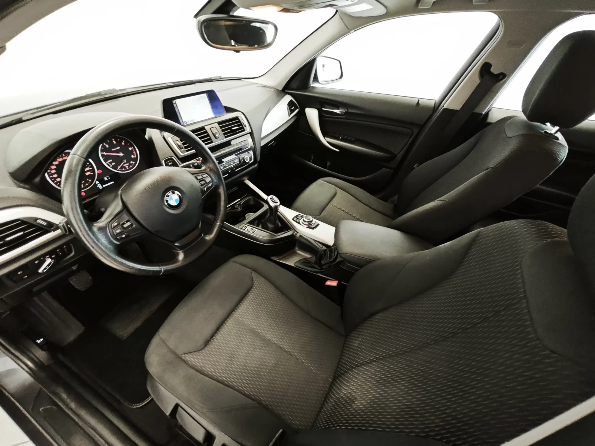 BMW 114 d Sport Line 4