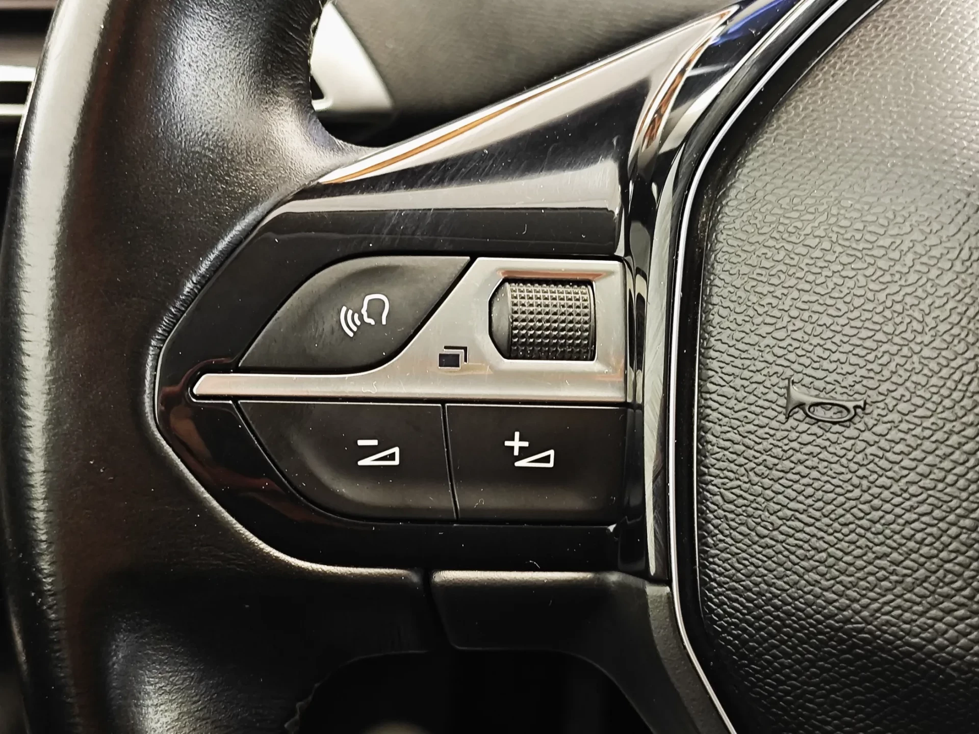 Peugeot 3008 BlueHDi 130 Stop & Start Active Pack 37