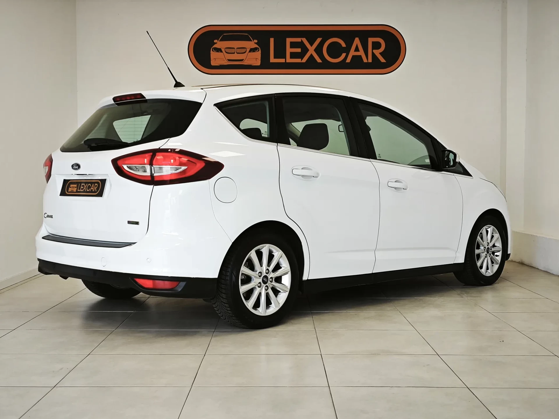 Ford C-Max 1.0 Ecoboost S&S Titanium 3