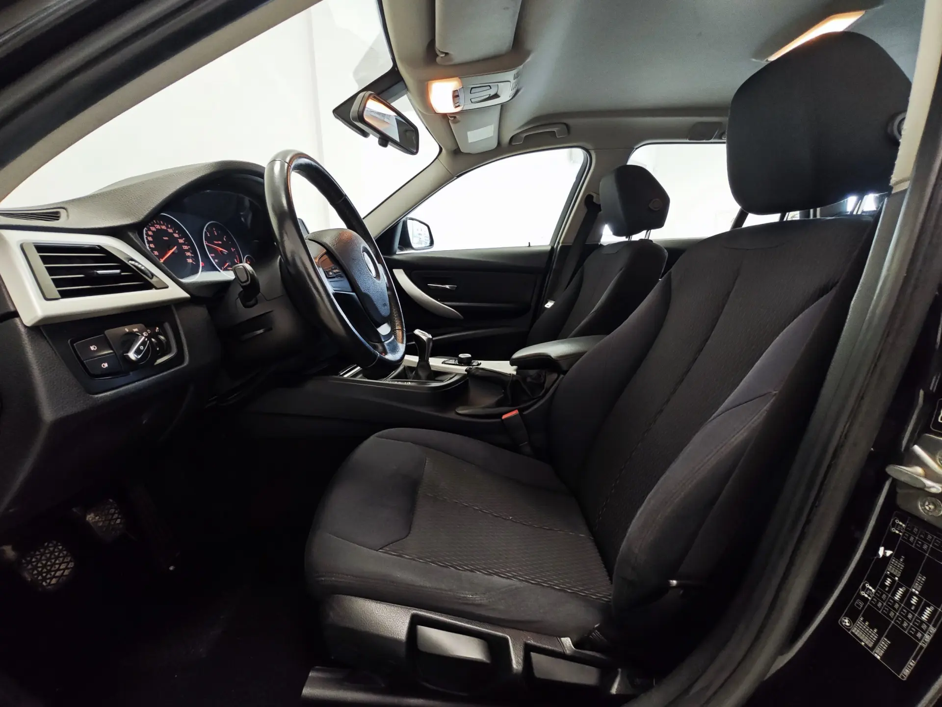 BMW 316 d Touring 29