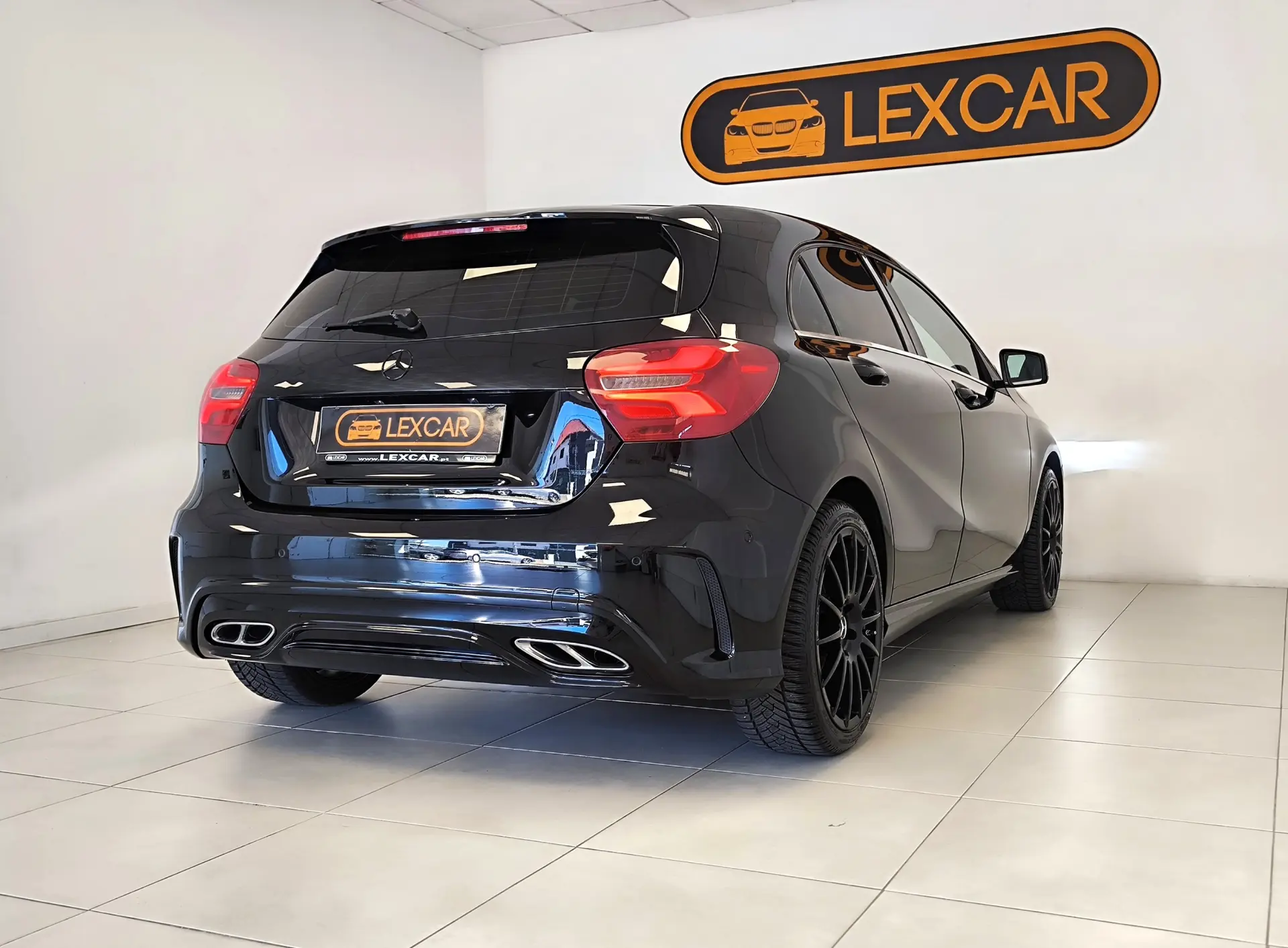 Mercedes-Benz A 180 CDI (BlueEFFICIENCY) AMG 31