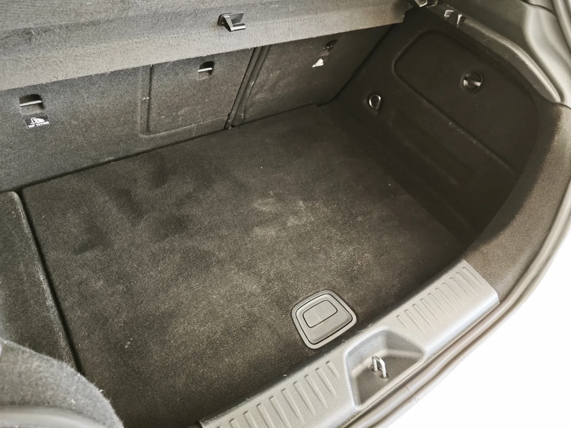 Mercedes-Benz A 180 (BlueEFFICIENCY) AMG Sport 41