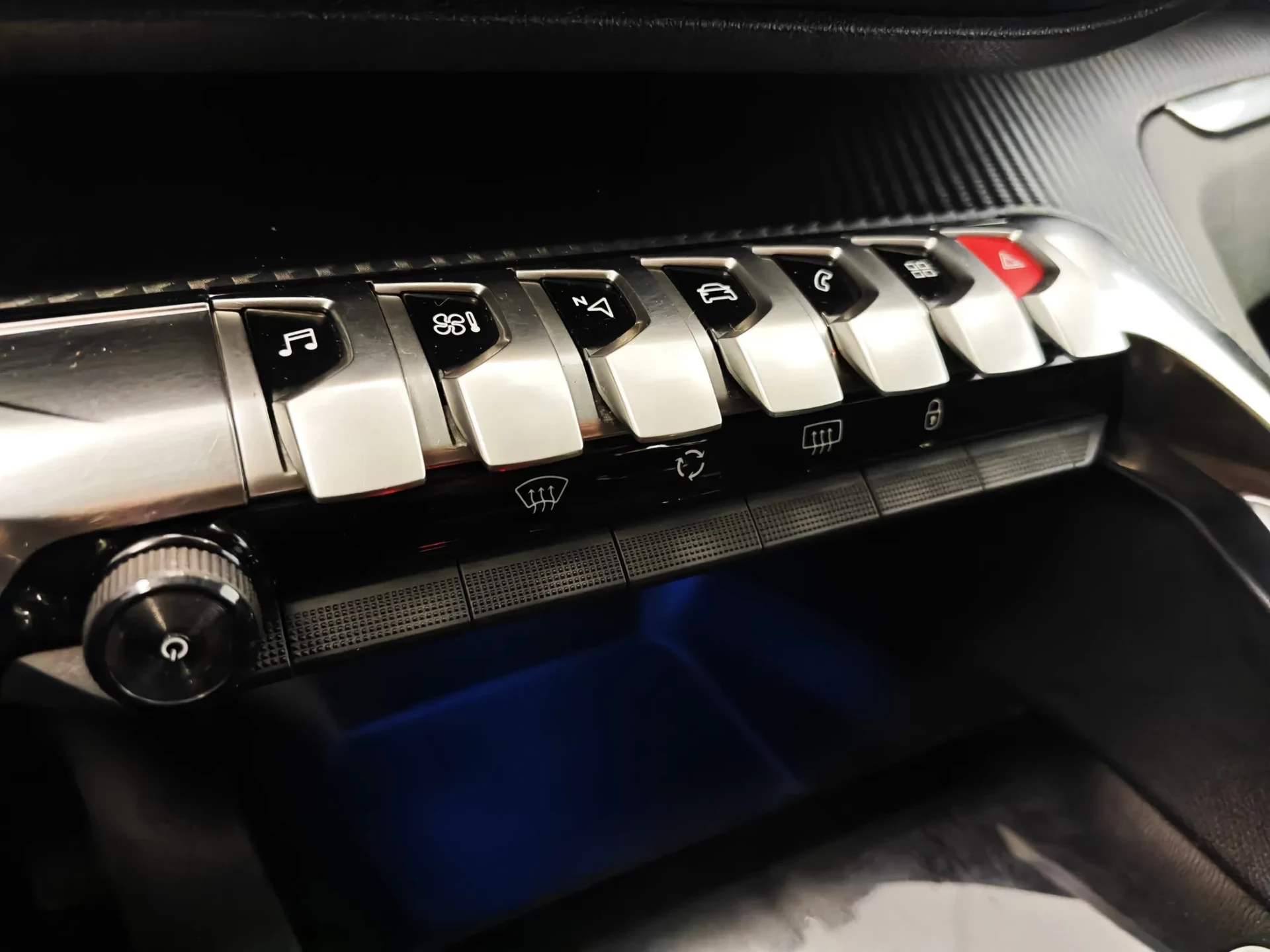 Peugeot 3008 BlueHDi 130 Stop & Start Active Pack 24