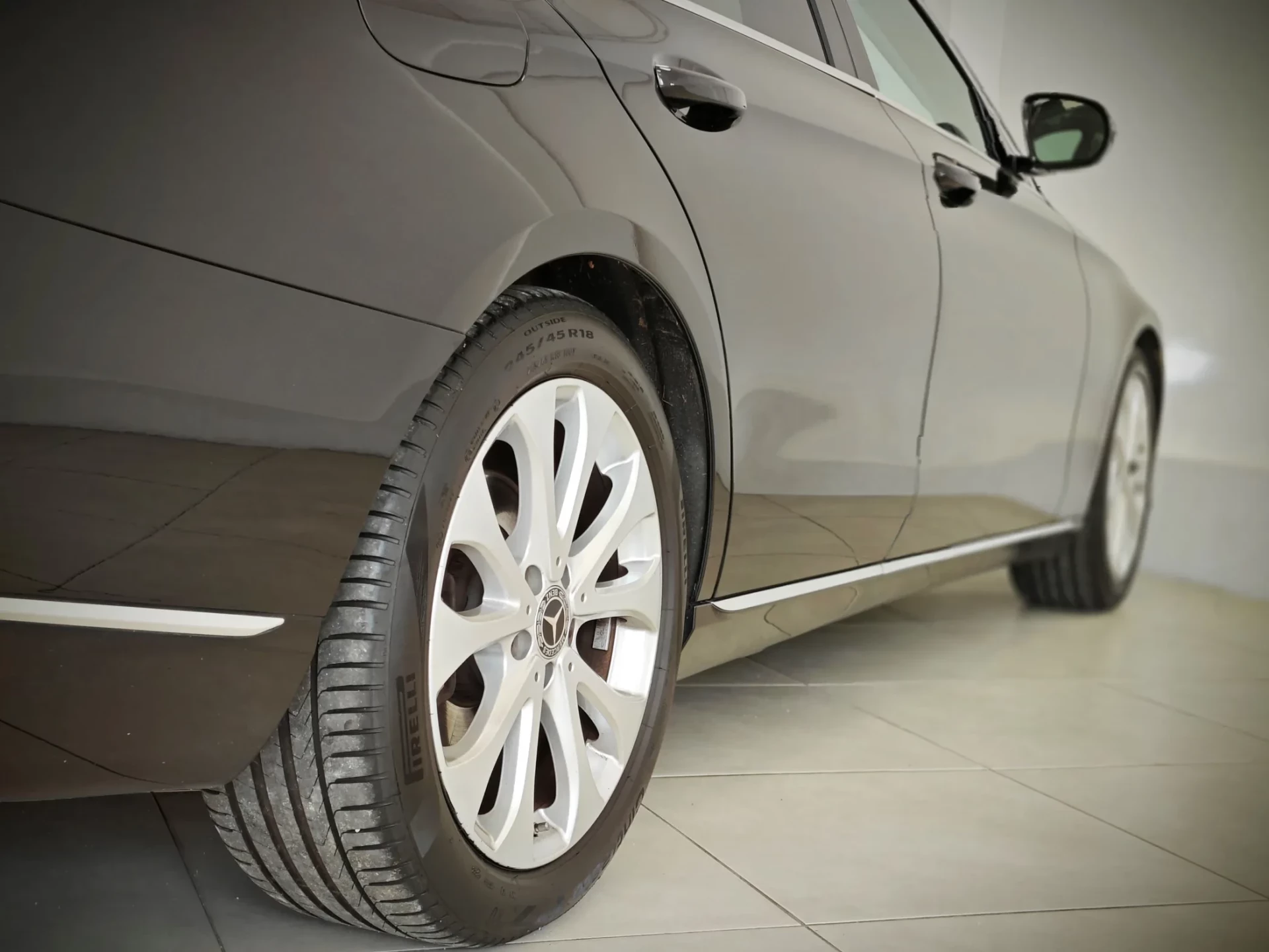 Mercedes-Benz E 220 35