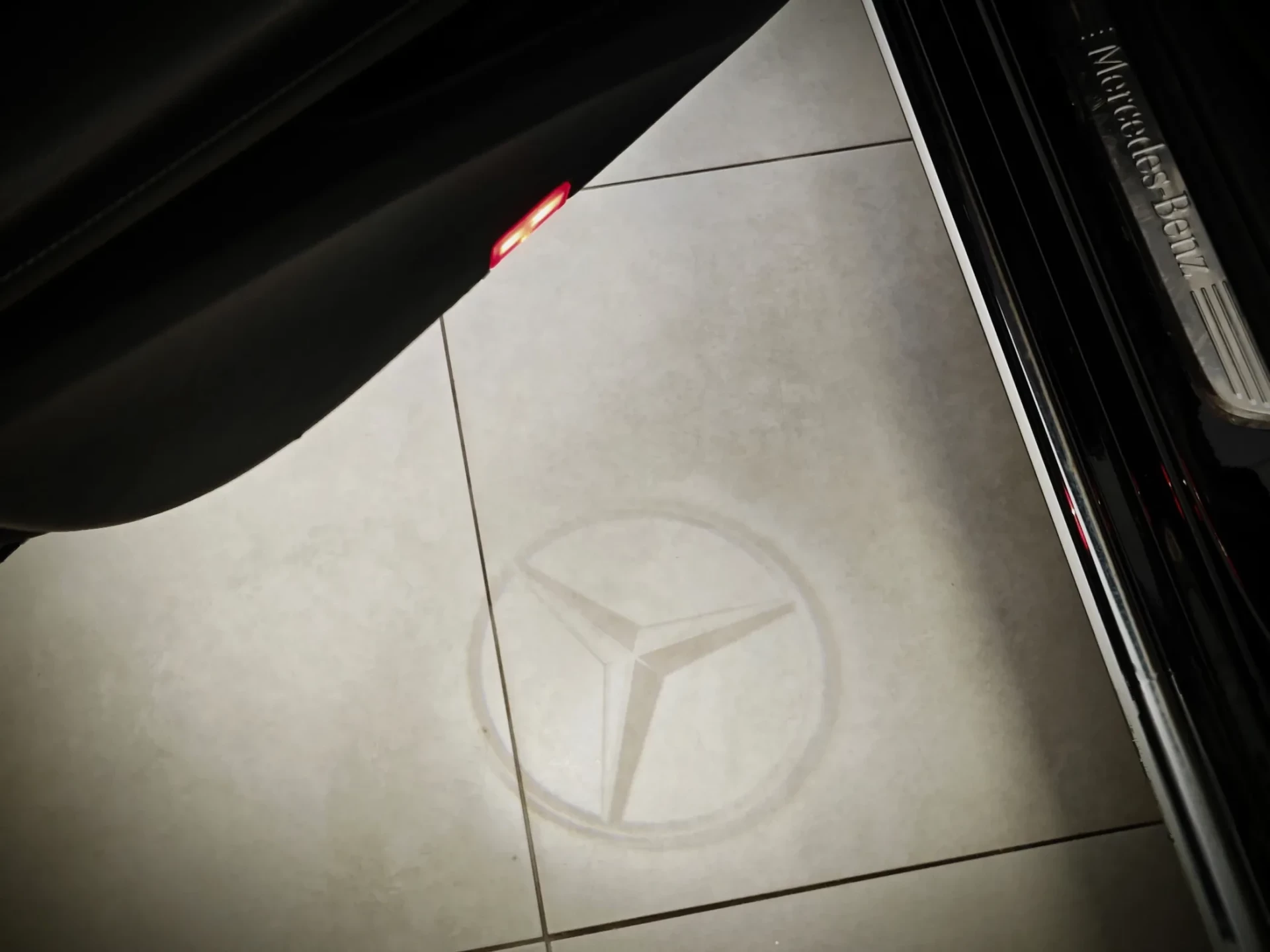 Mercedes-Benz E 220 25