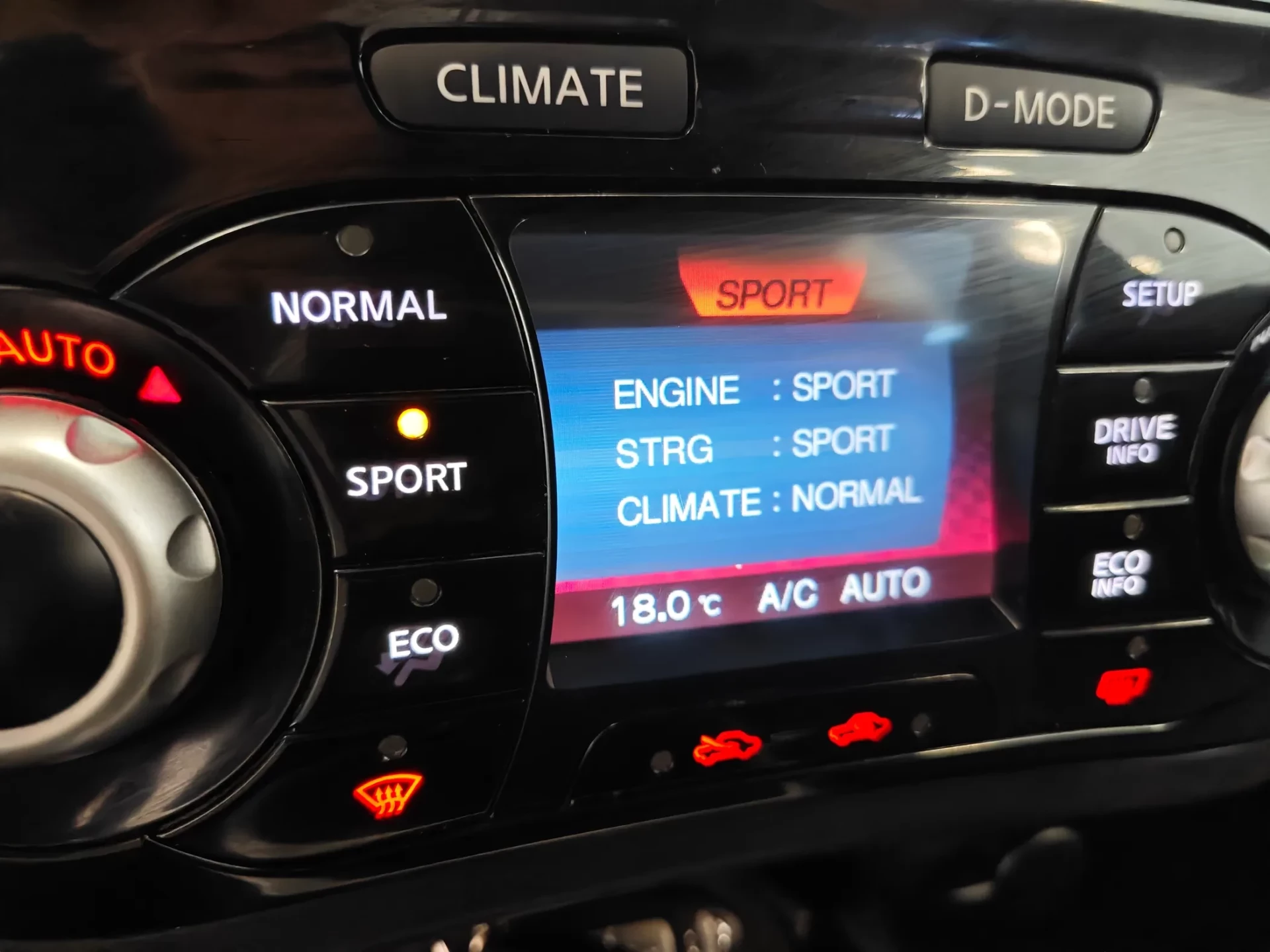 Nissan Juke 1.2 DIG-T Tekna S 35