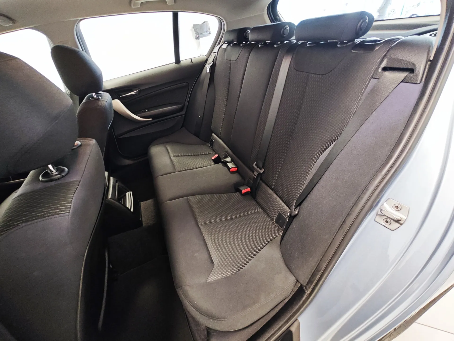 BMW 114 d Line Sport 8