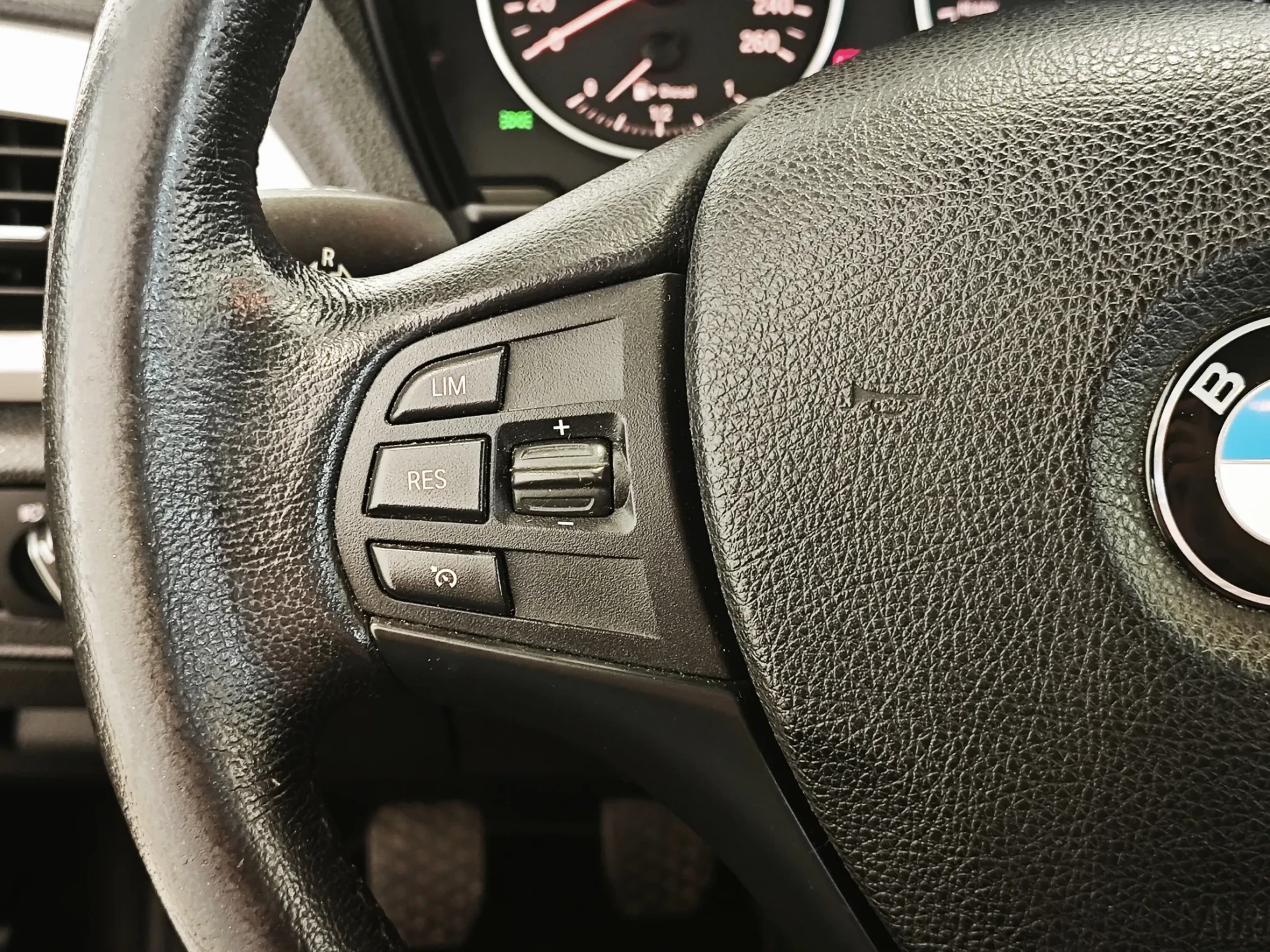 BMW 114 d Sport Line 36