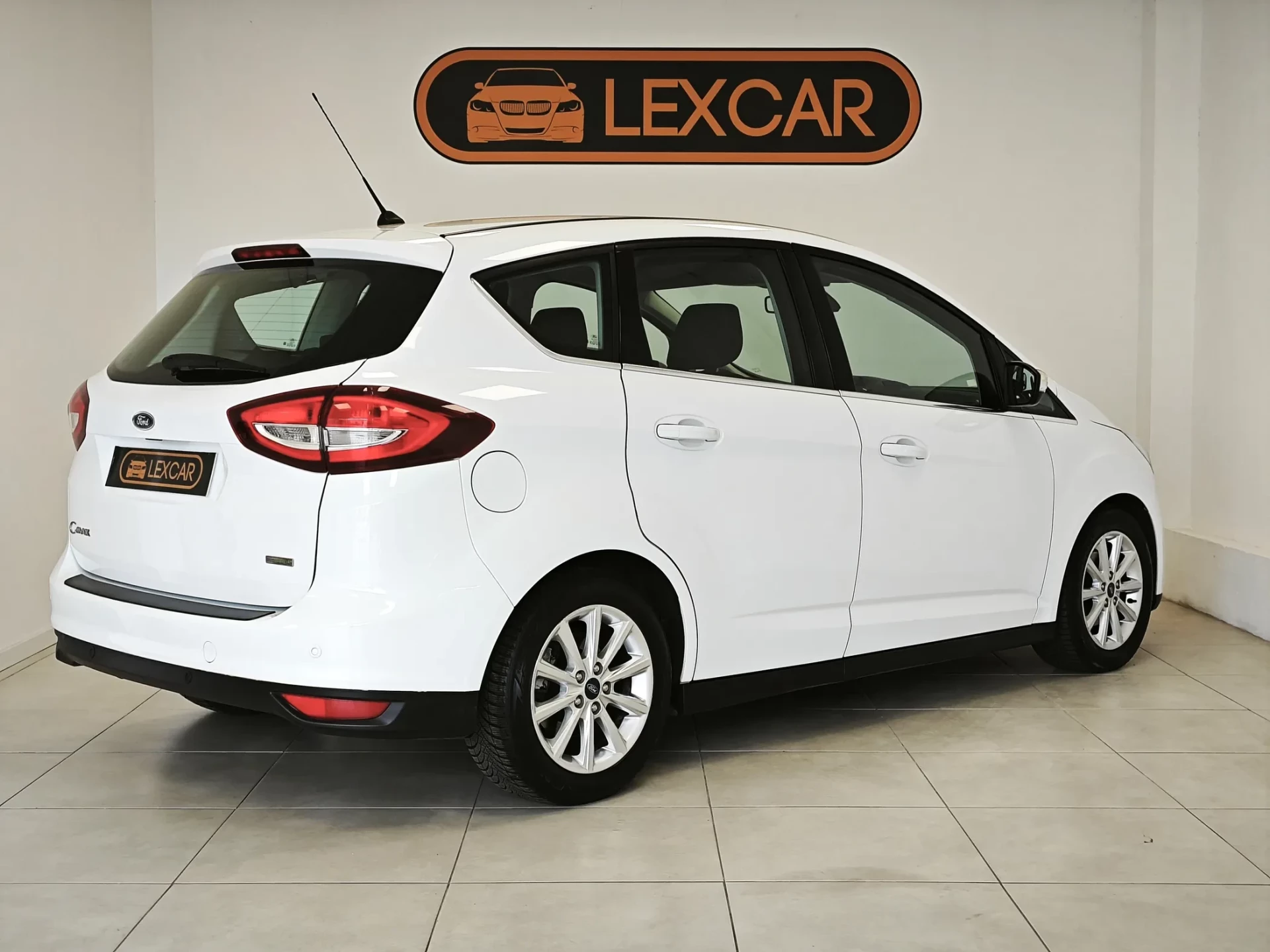 Ford C-Max 1.0 Ecoboost S&S Titanium 20