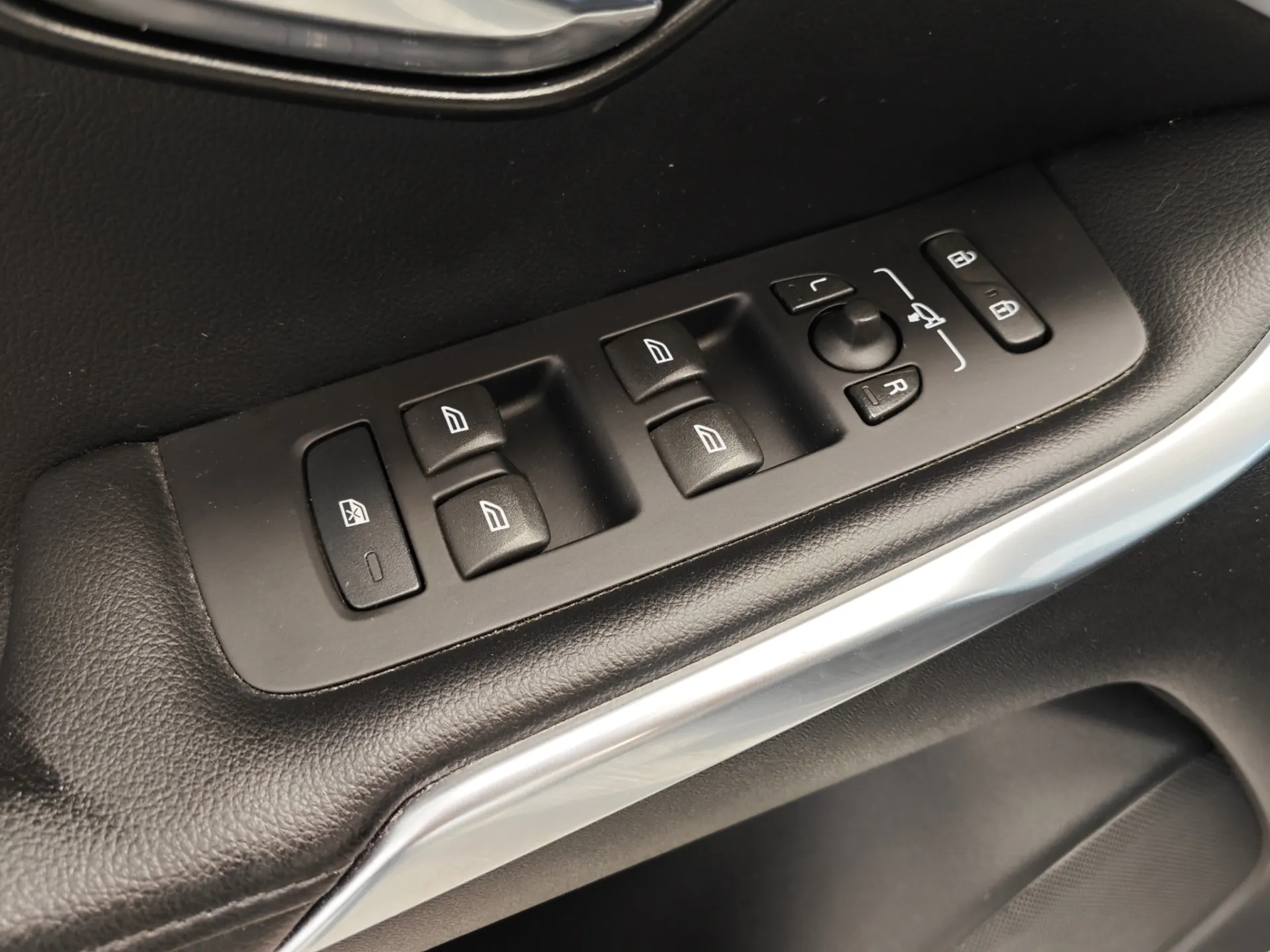 Volvo V40 1.6 D2 Summum Eco 34