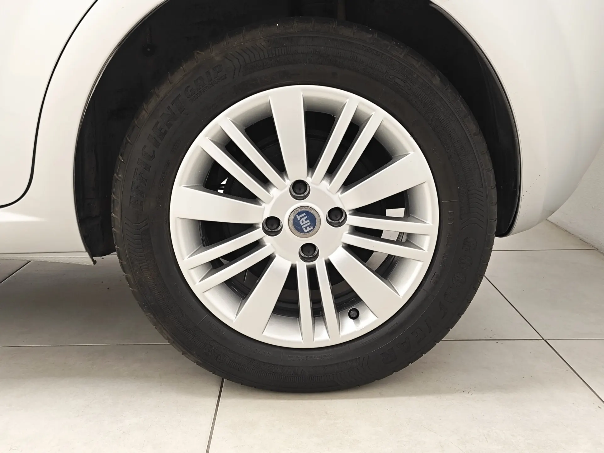 Fiat Grande Punto 1.3 M-Jet Active 11