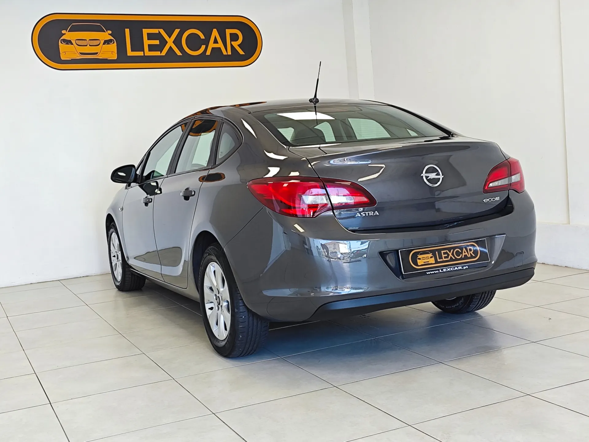 Opel Astra 1.3 CDTi Executive 22