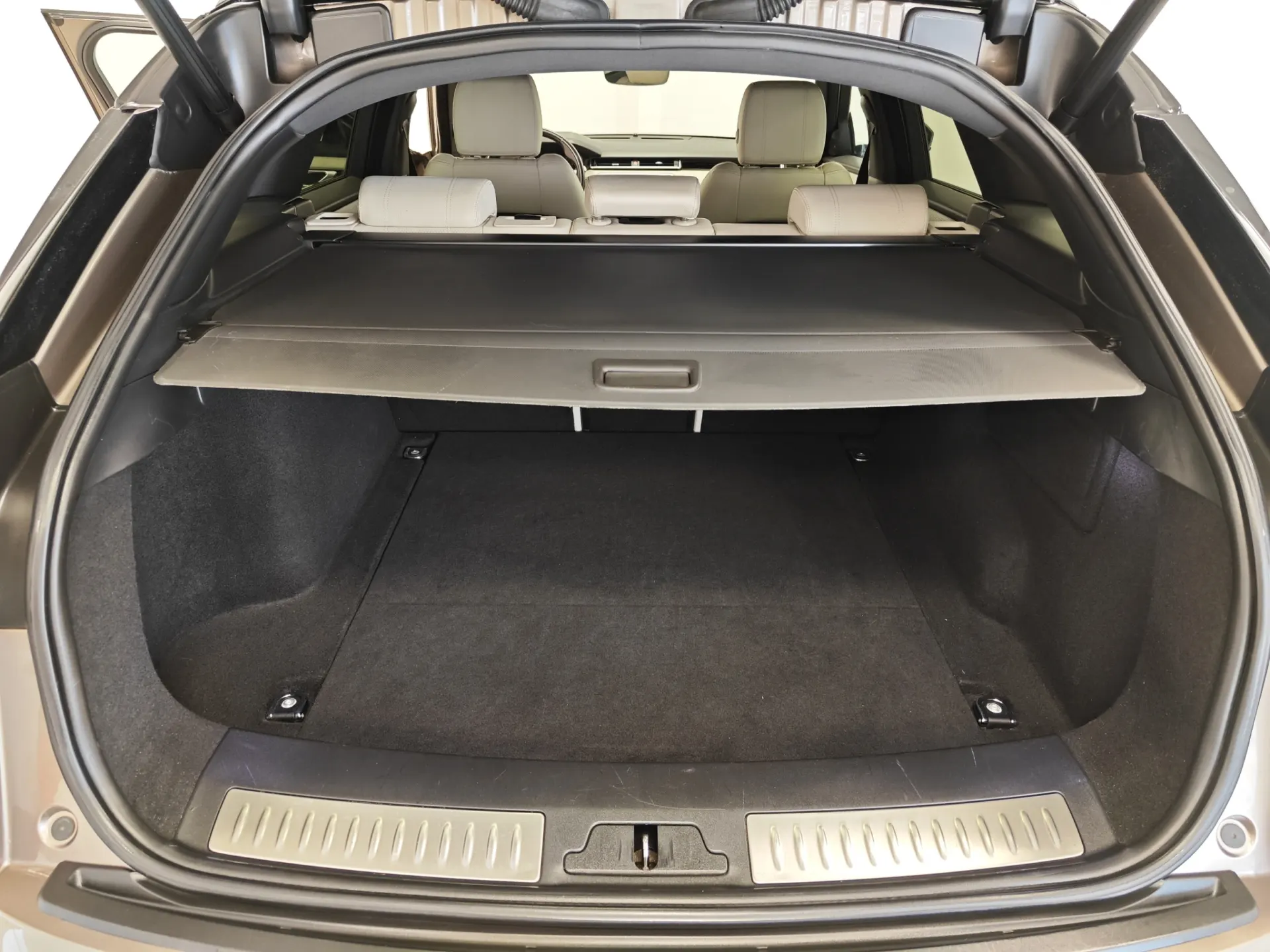 Land Rover Range Rover Velar 2.0 D R-Dynamic 60