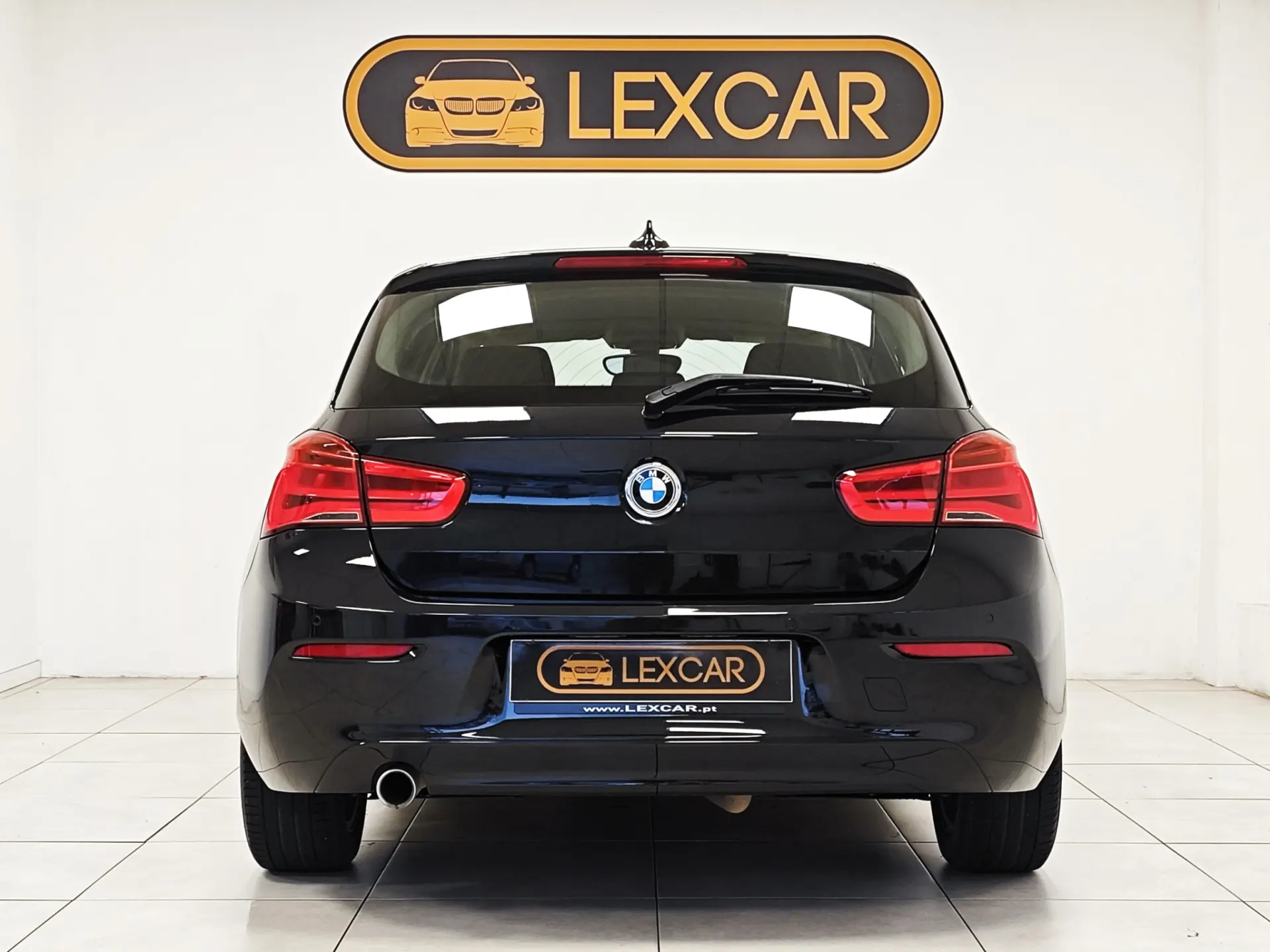 BMW 114 d Line Sport 4