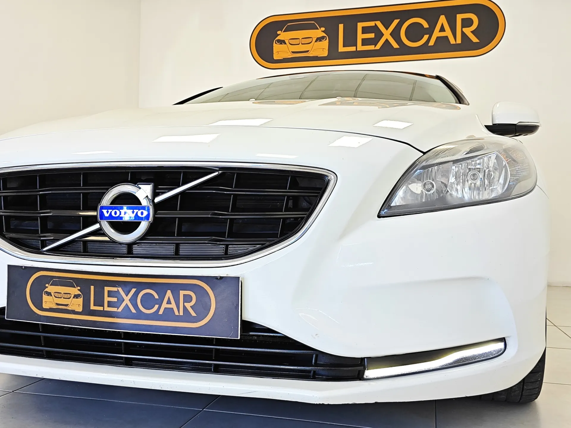 Volvo V40 1.6 D2 Summum Eco 18