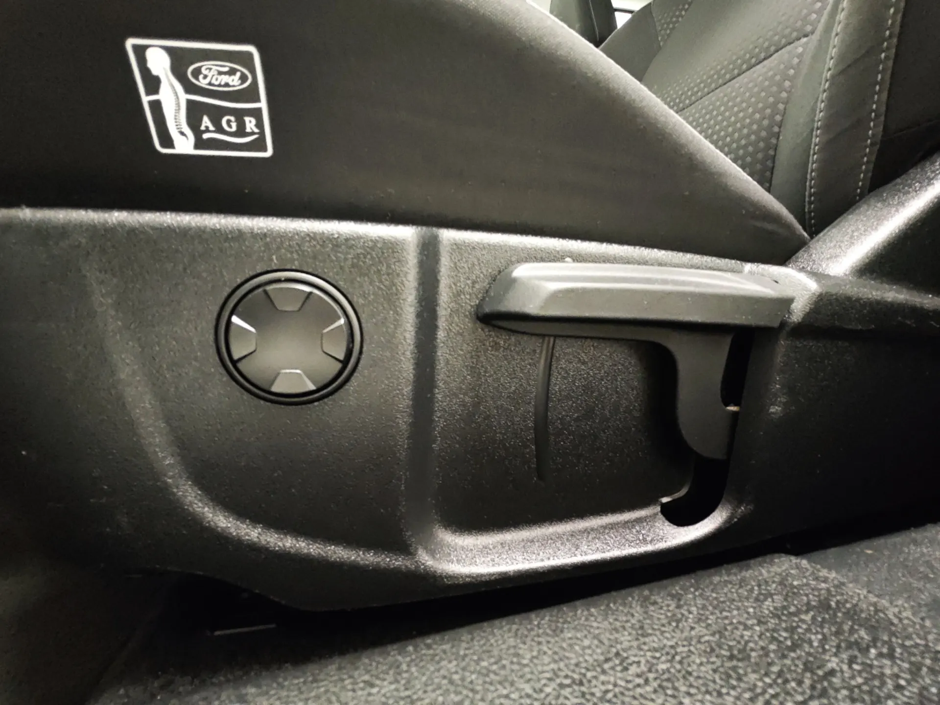 Ford Focus SW 1.0 EcoBoost MHEV Connected 42