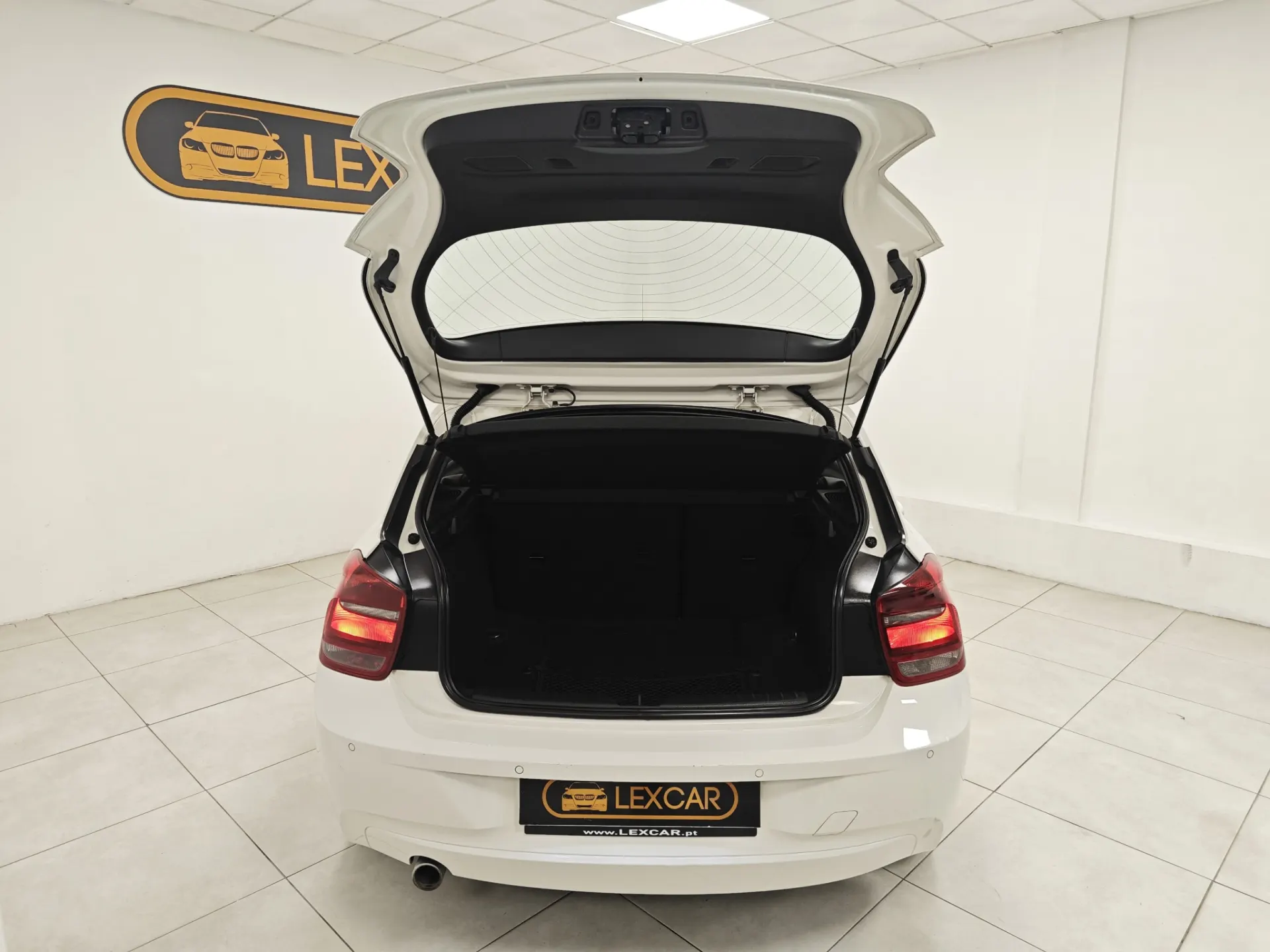 BMW 116 dA Line Sport 44